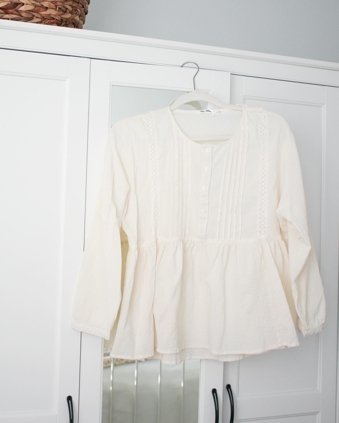 Lilias Blouse in Bavarian Cream