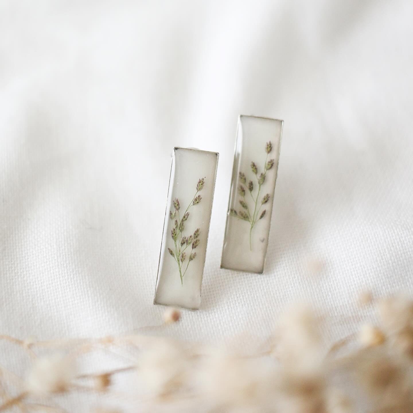 Winter Fields Bar Studs