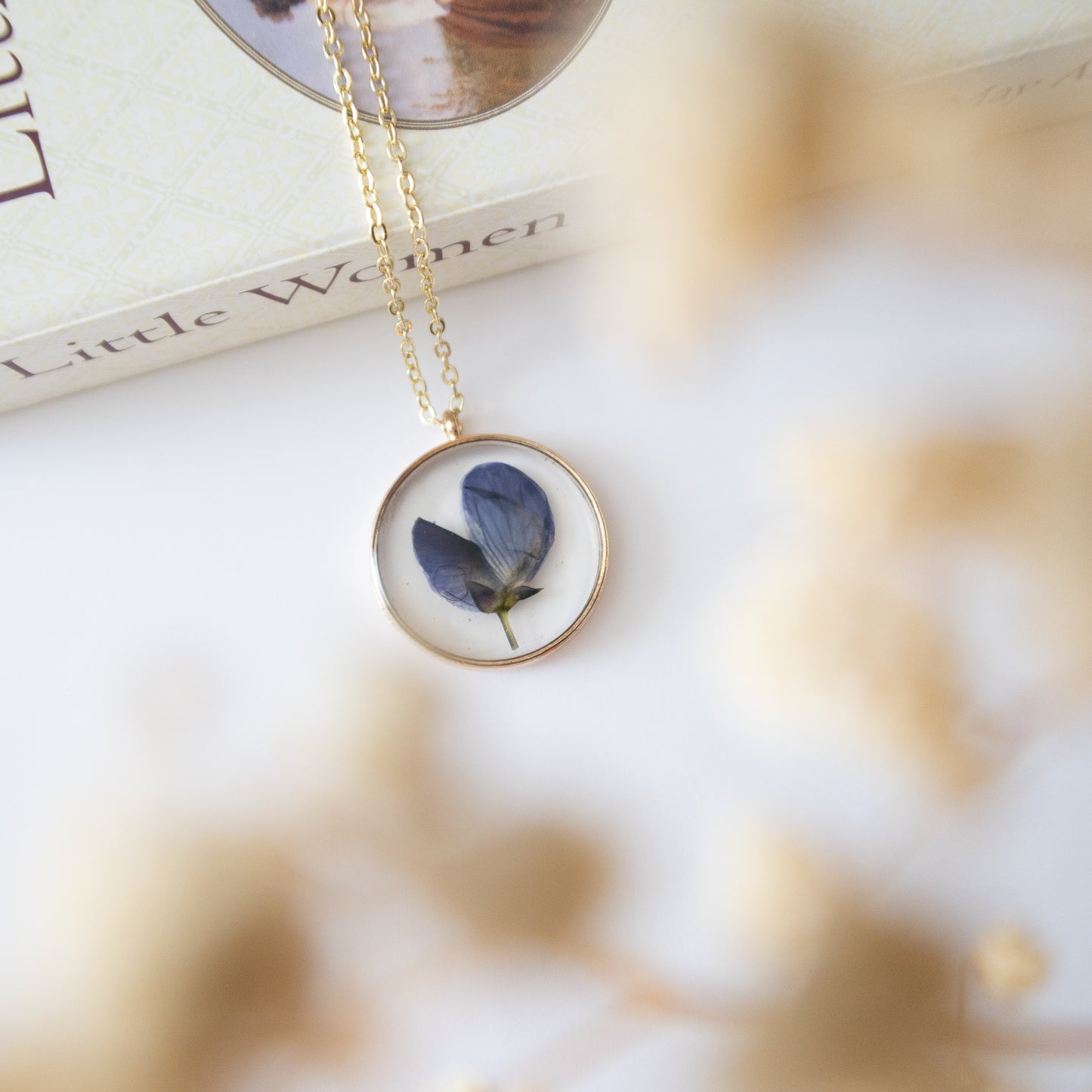 Laurie Laurence Pendant