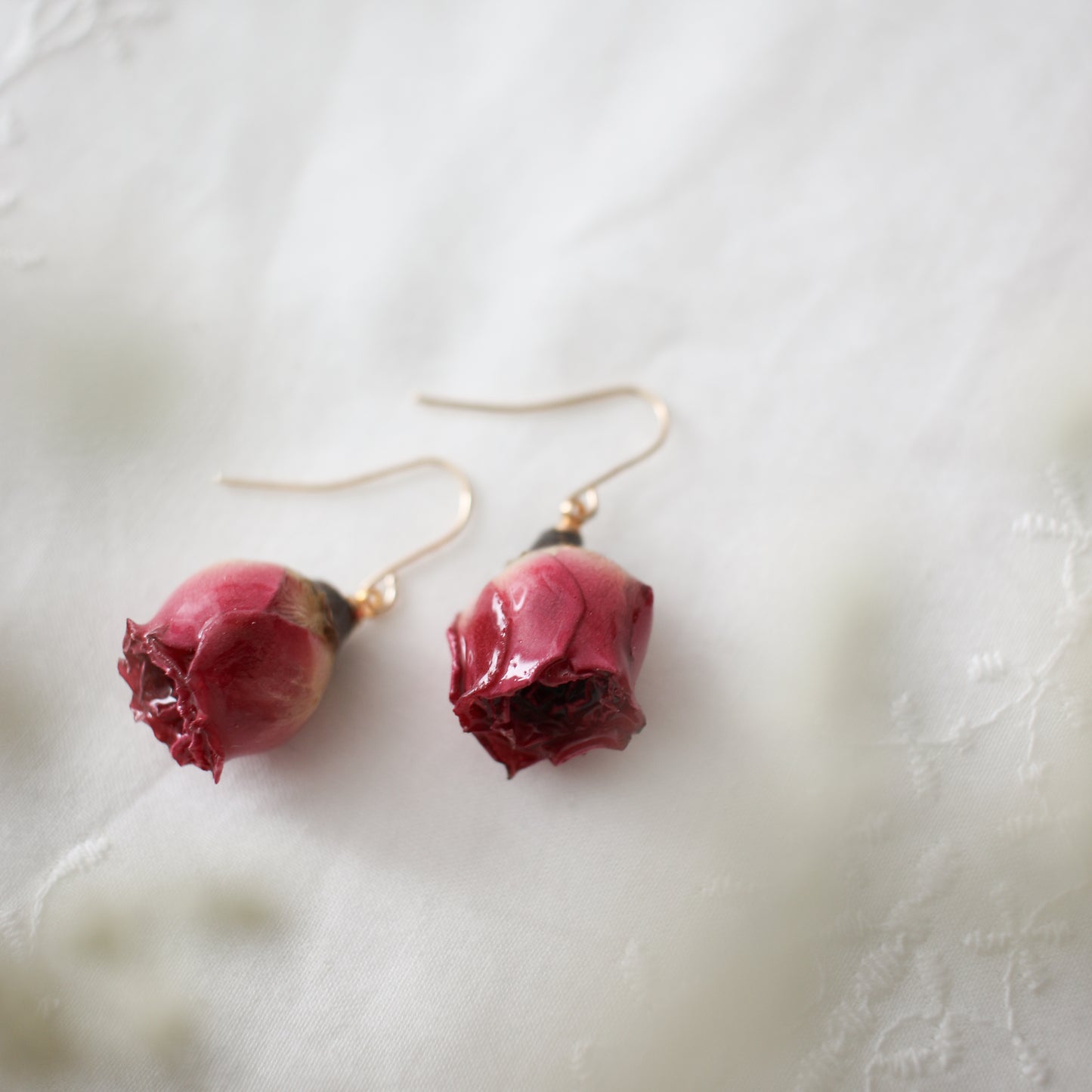 Garden Rose Earrings in Scarlett