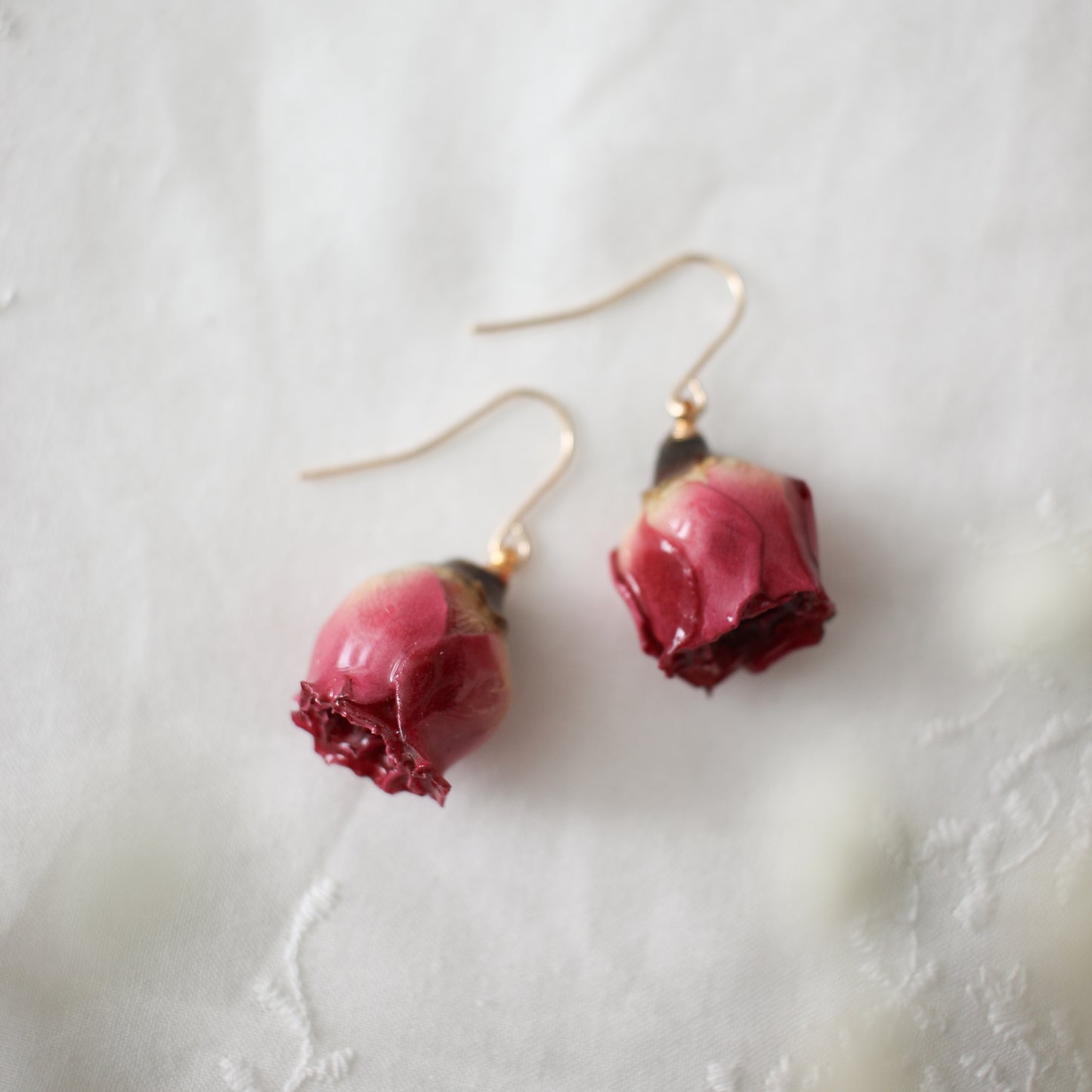 Garden Rose Earrings in Scarlett