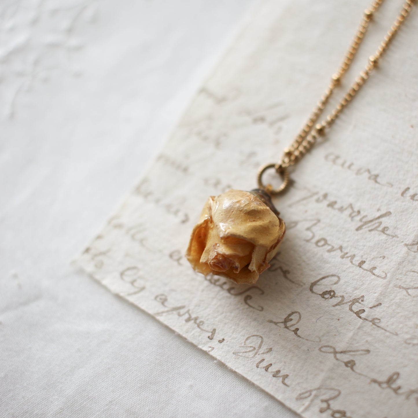 Garden Rose Necklace in Honey