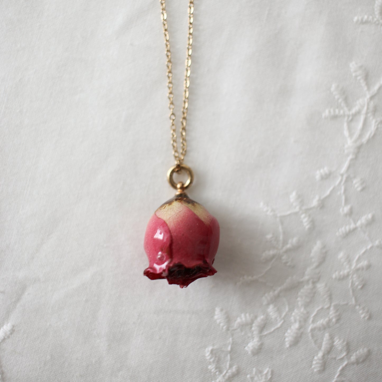 Garden Rose Necklace in Scarlett