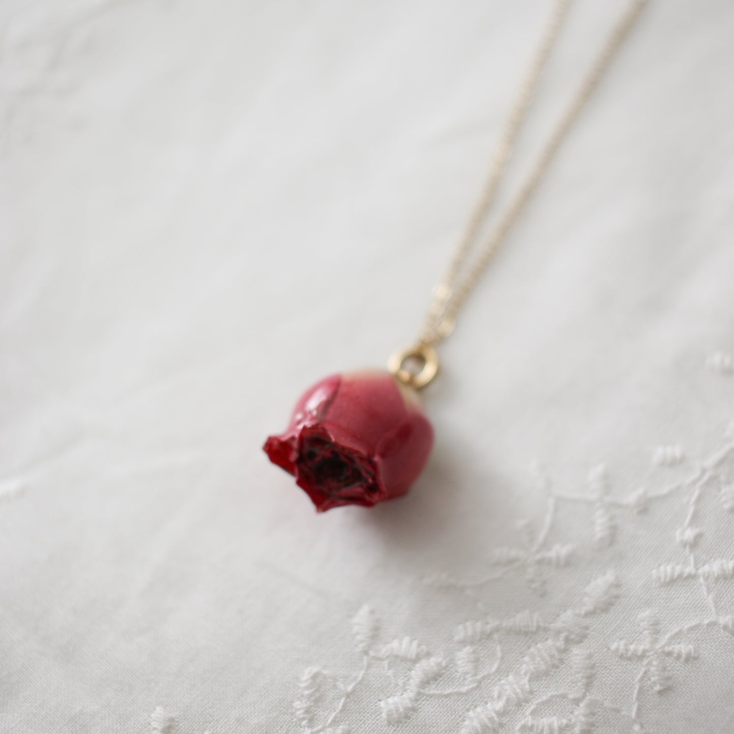 Garden Rose Necklace in Scarlett