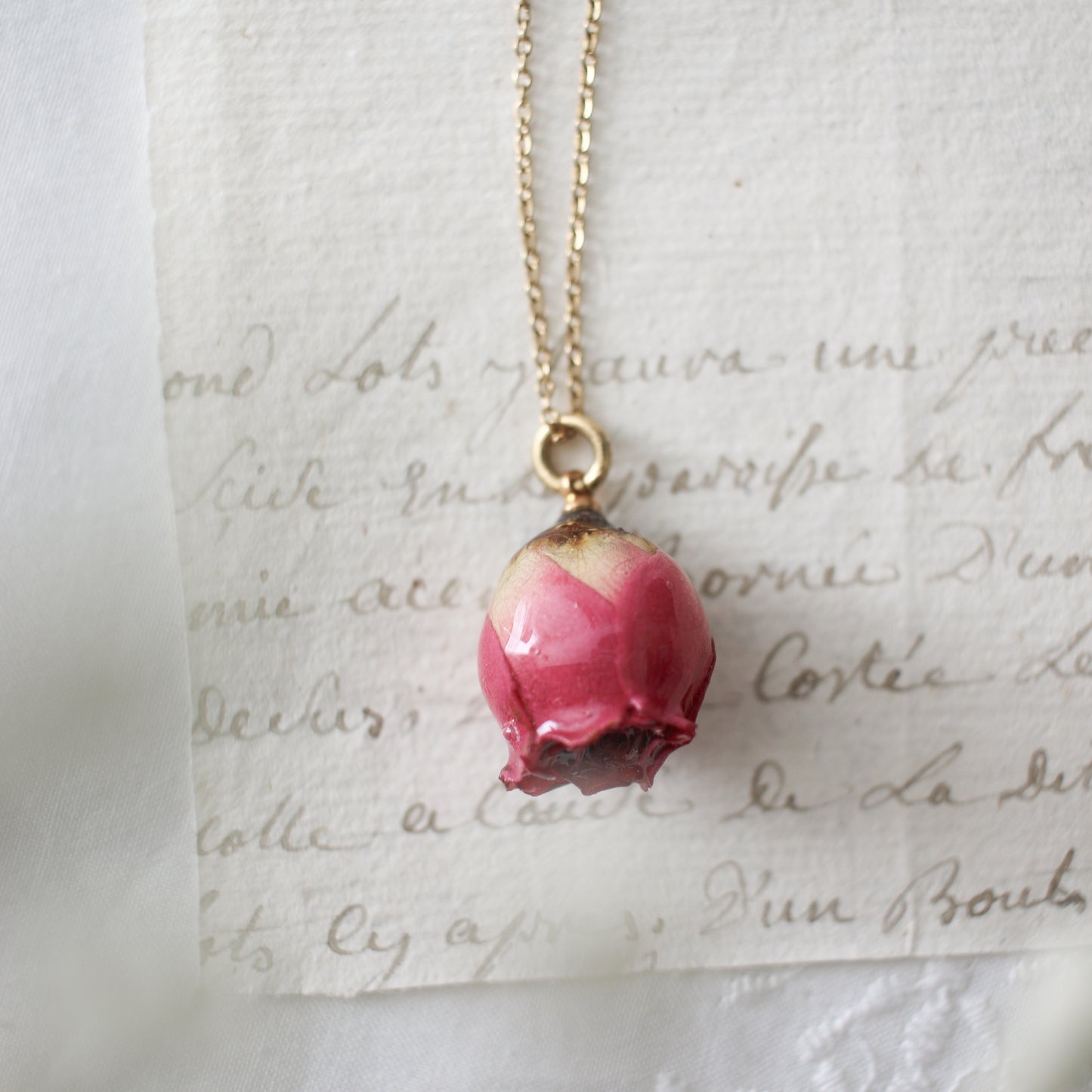 Garden Rose Necklace in Scarlett