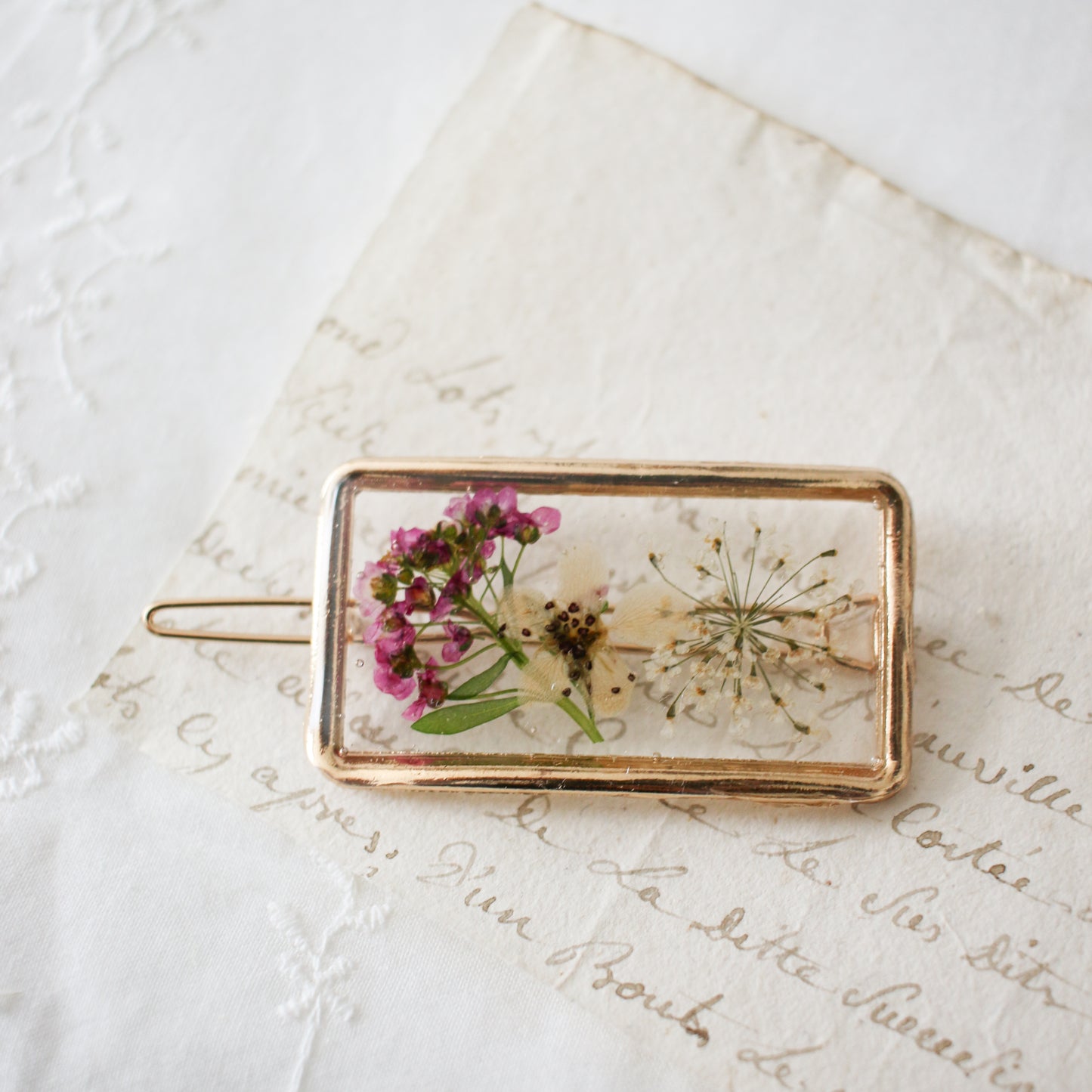 Garden Hair Clip in Romantic Pink