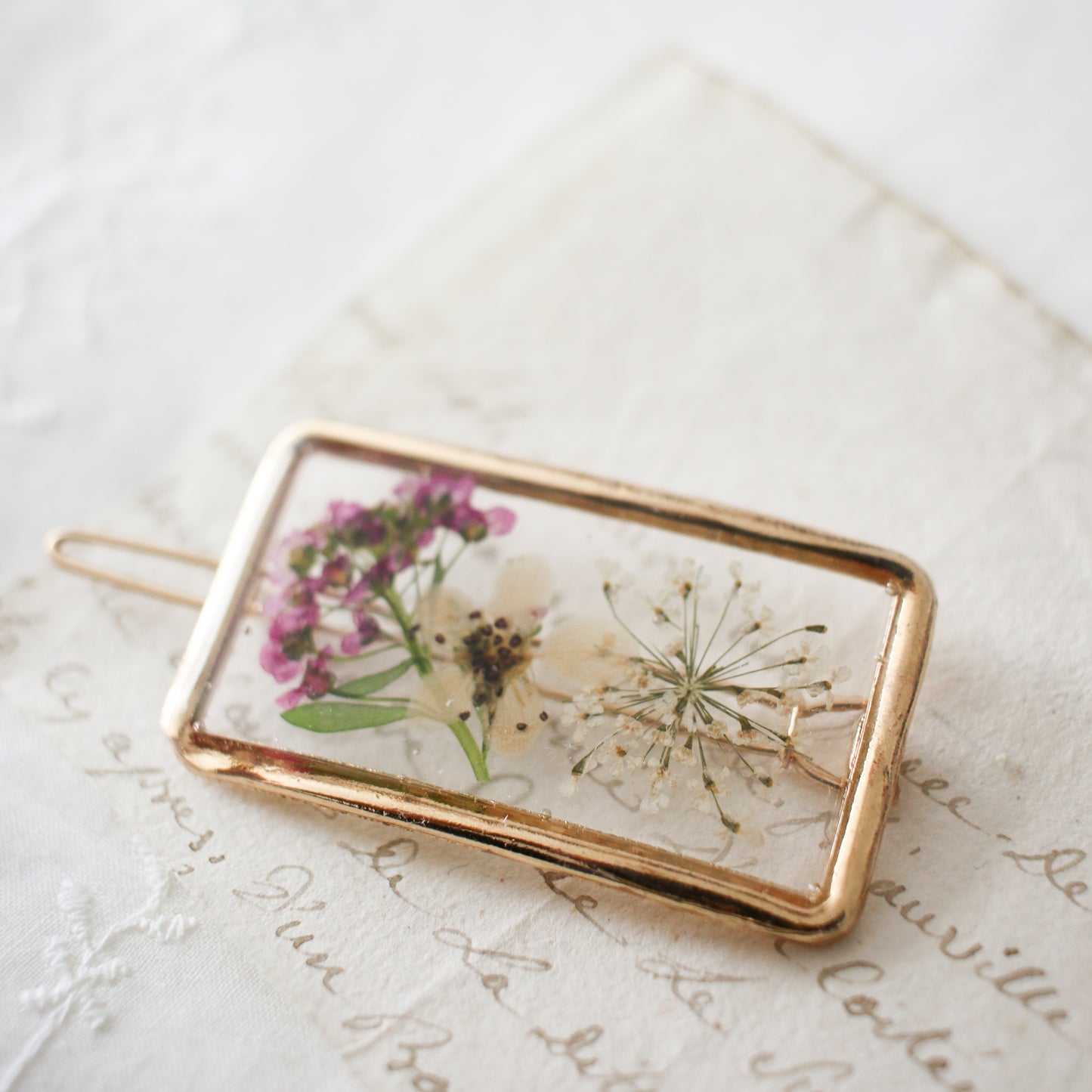 Garden Hair Clip in Romantic Pink