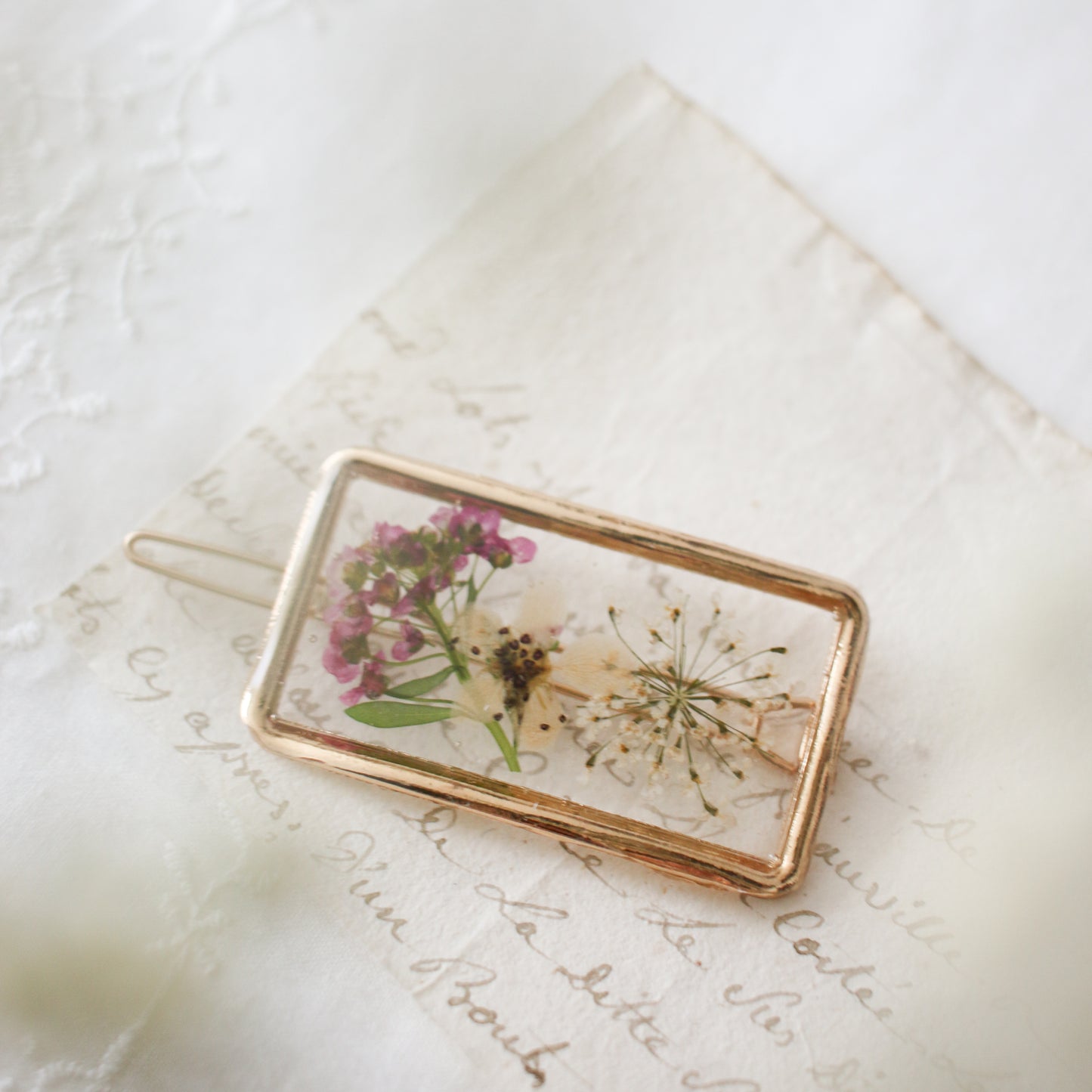 Garden Hair Clip in Romantic Pink