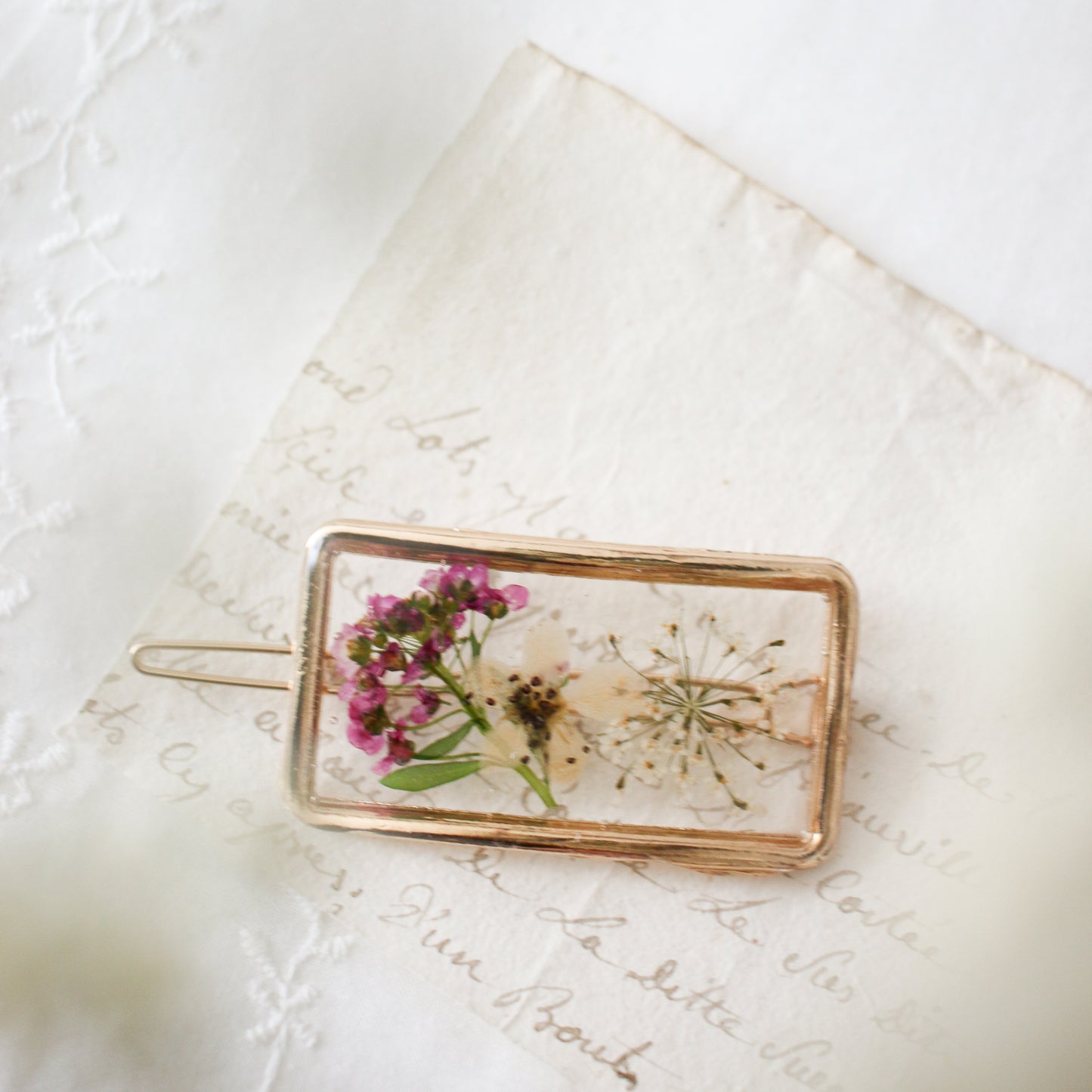 Garden Hair Clip in Romantic Pink