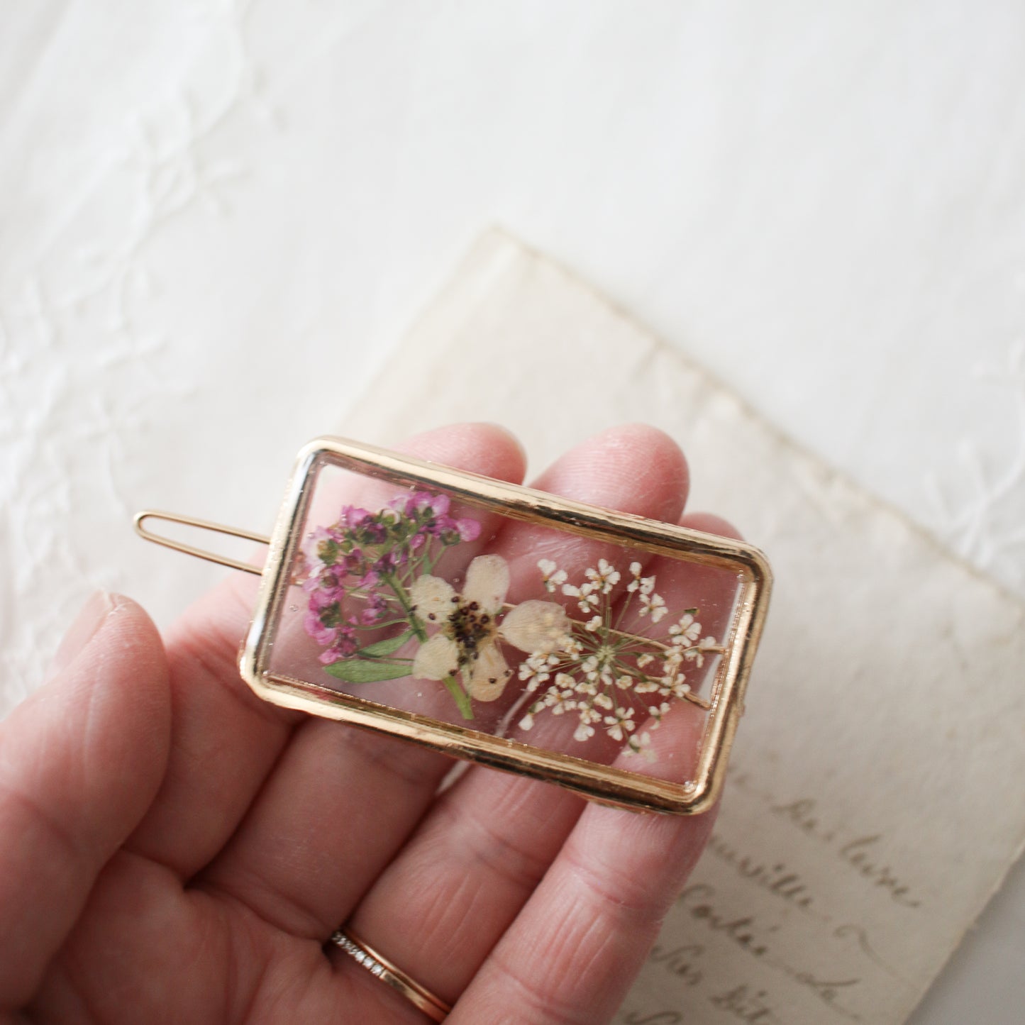Garden Hair Clip in Romantic Pink