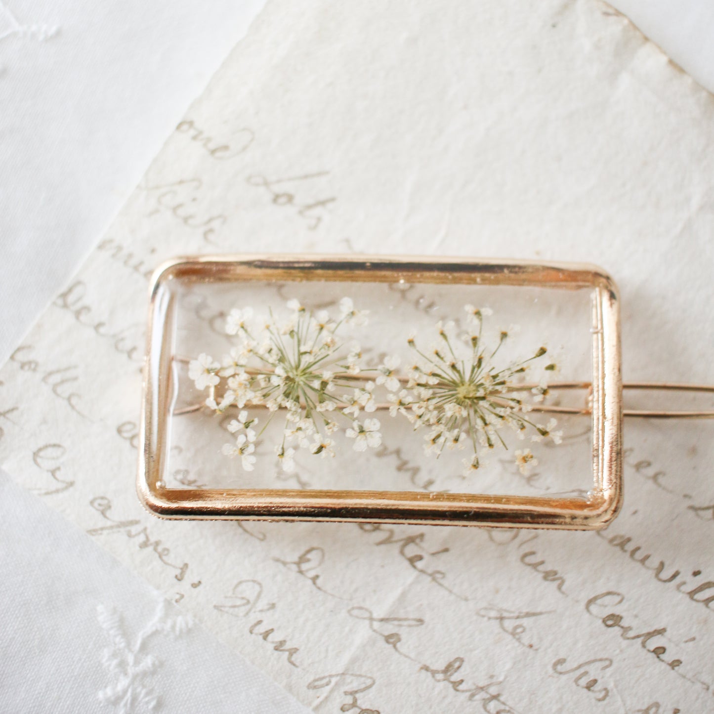 Garden Hair Clip in Antique White