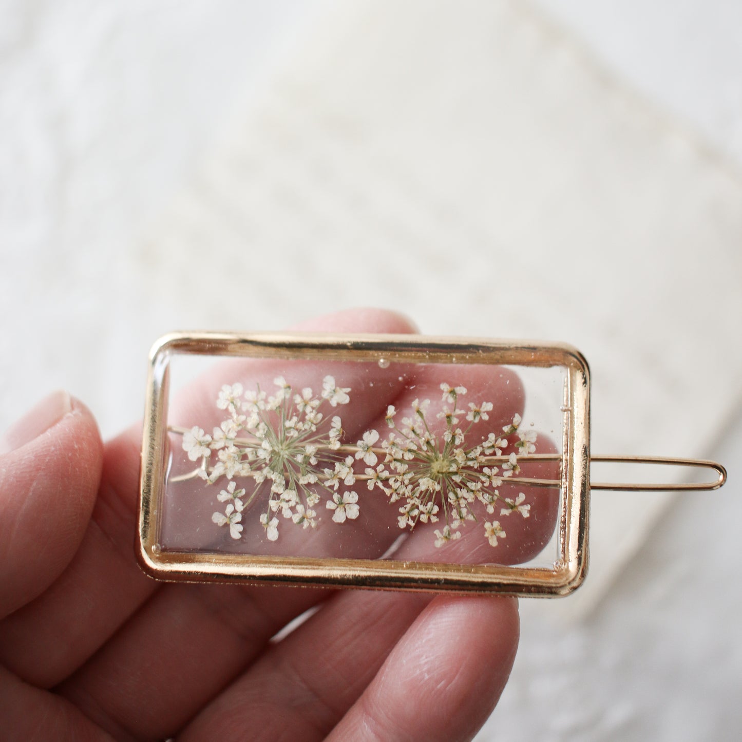 Garden Hair Clip in Antique White