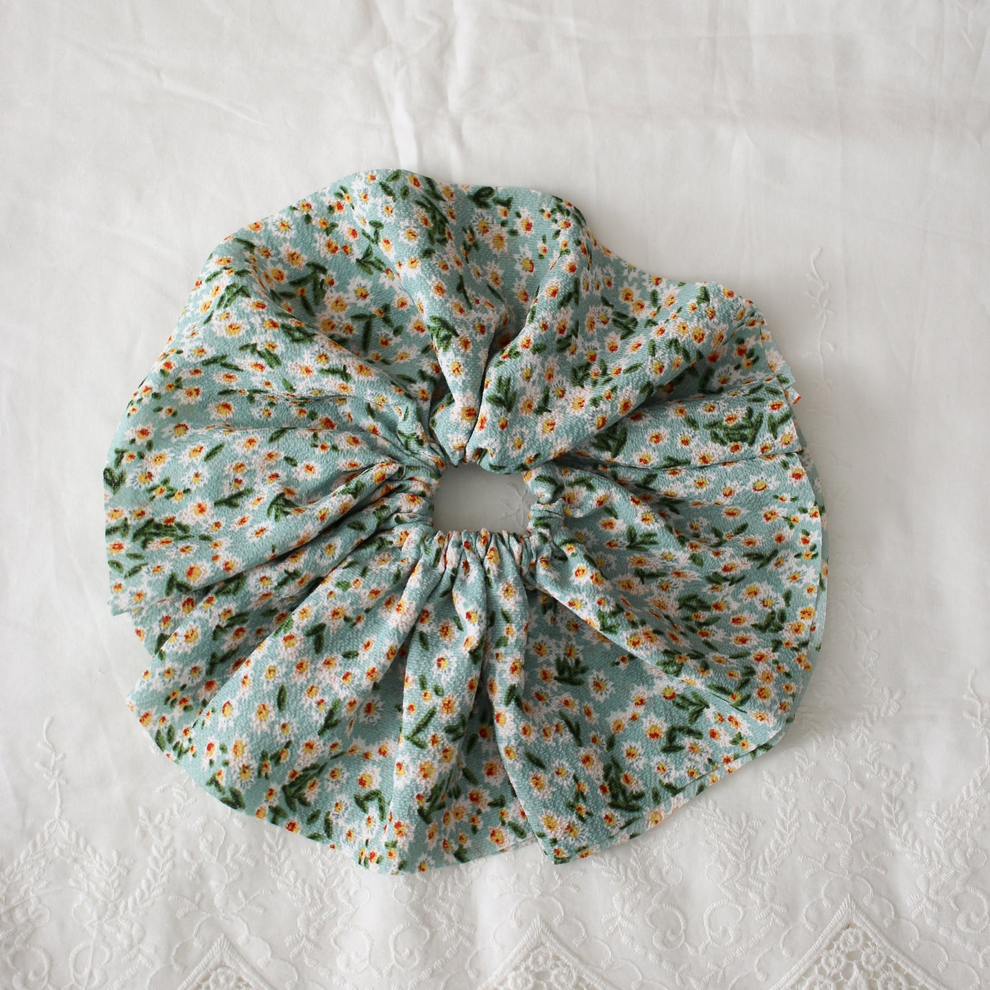 Garden Oversized Scrunchie