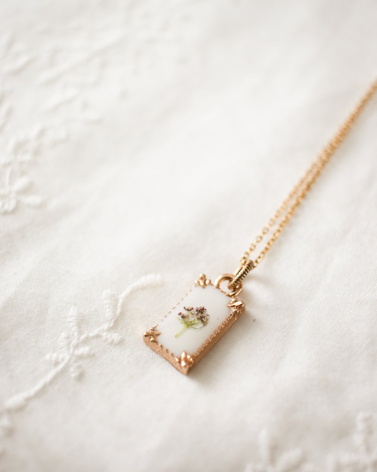 The Lydia Necklace (chocolate Queen Anne's lace)