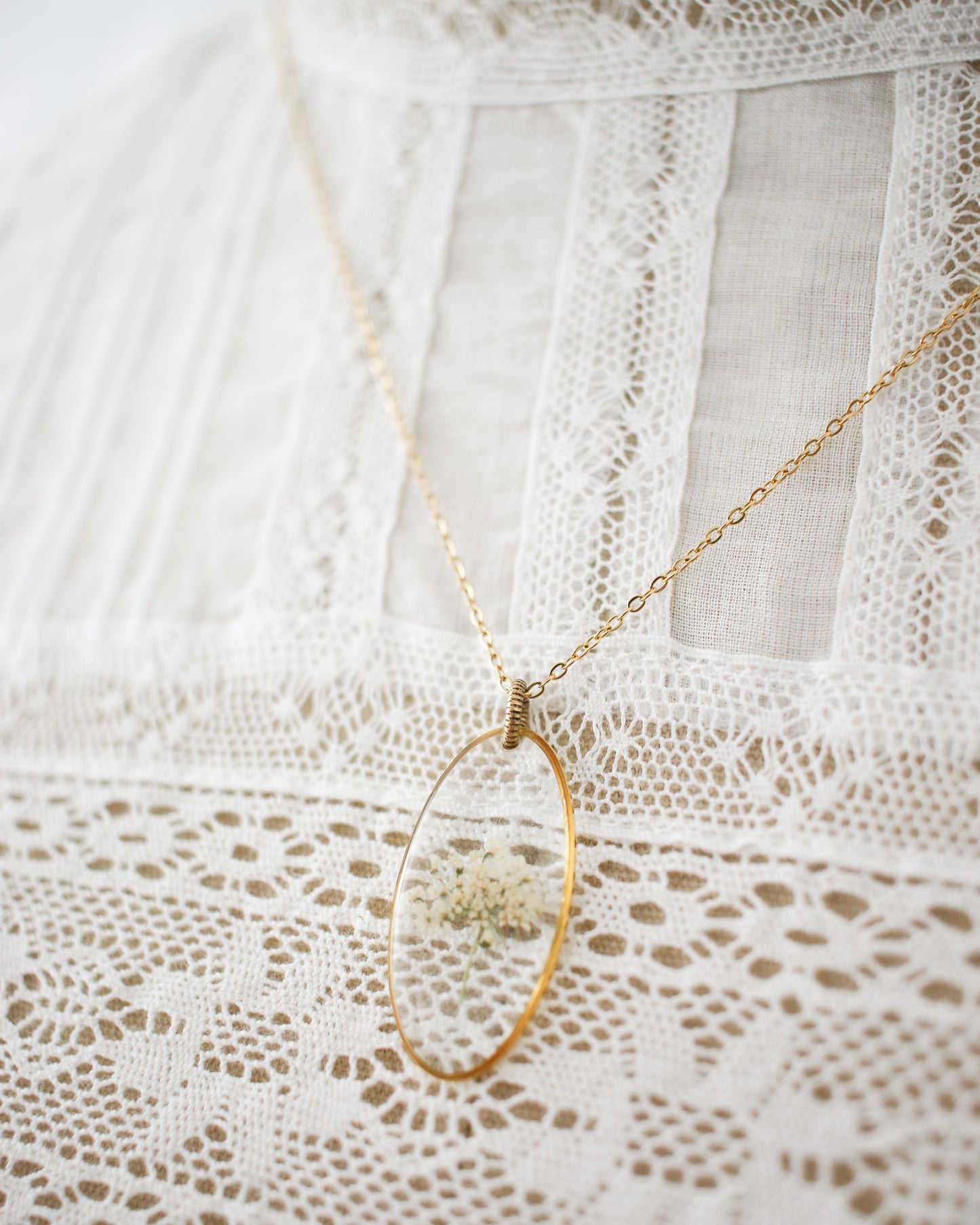 Pemberley Garden Necklace (Queen Anne's lace)