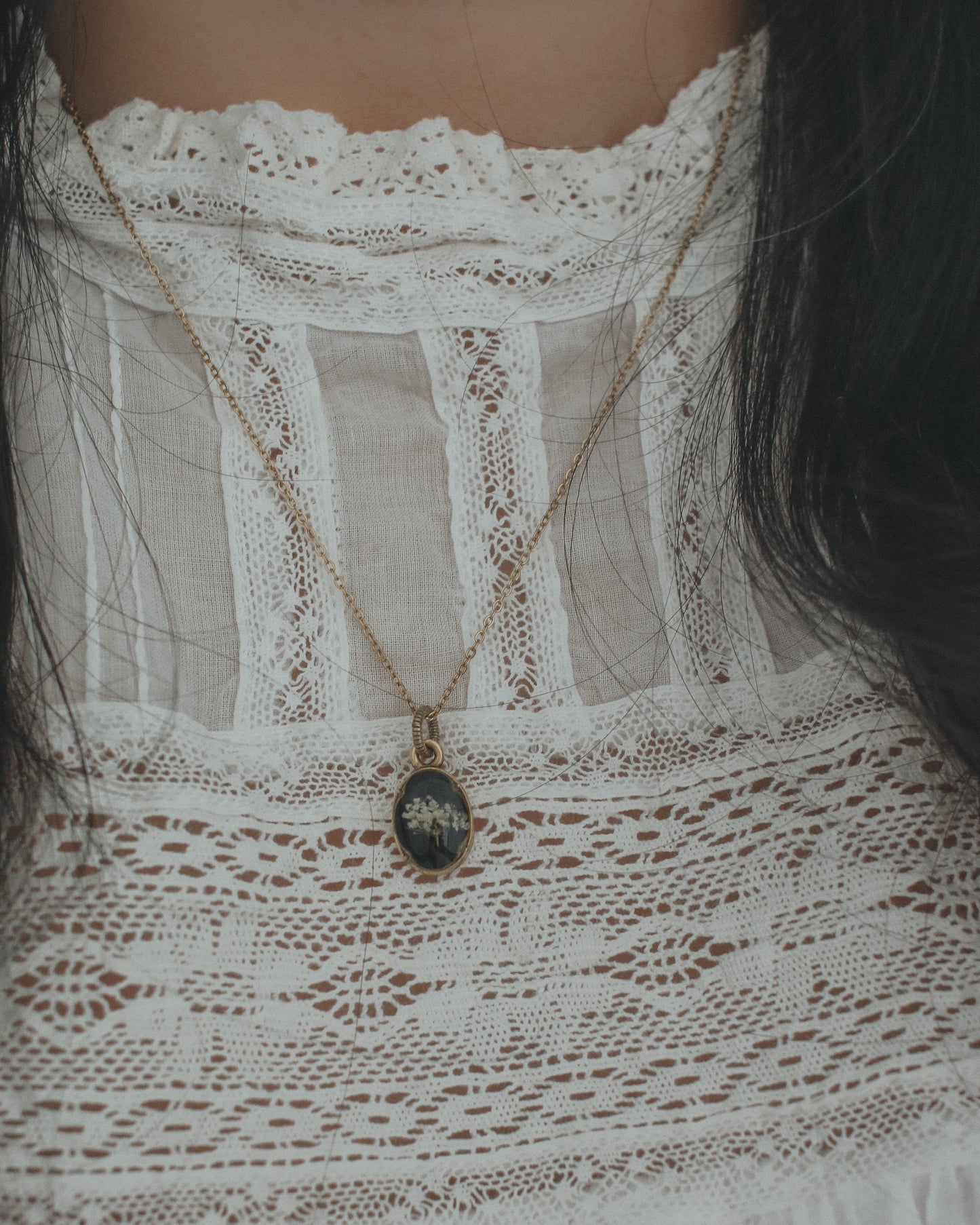 The Elizabeth Heirloom Necklace