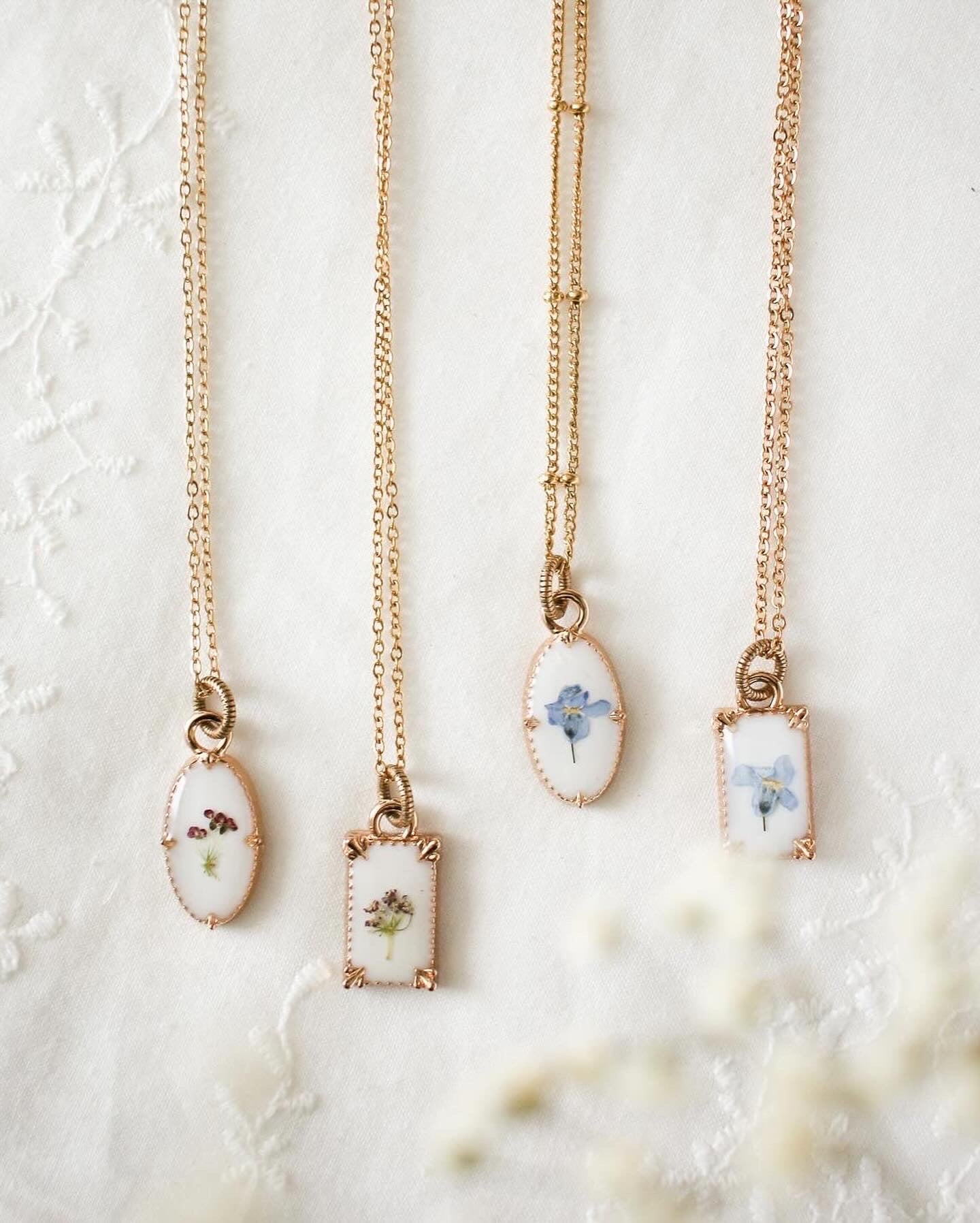The Lydia Necklace (chocolate Queen Anne's lace)