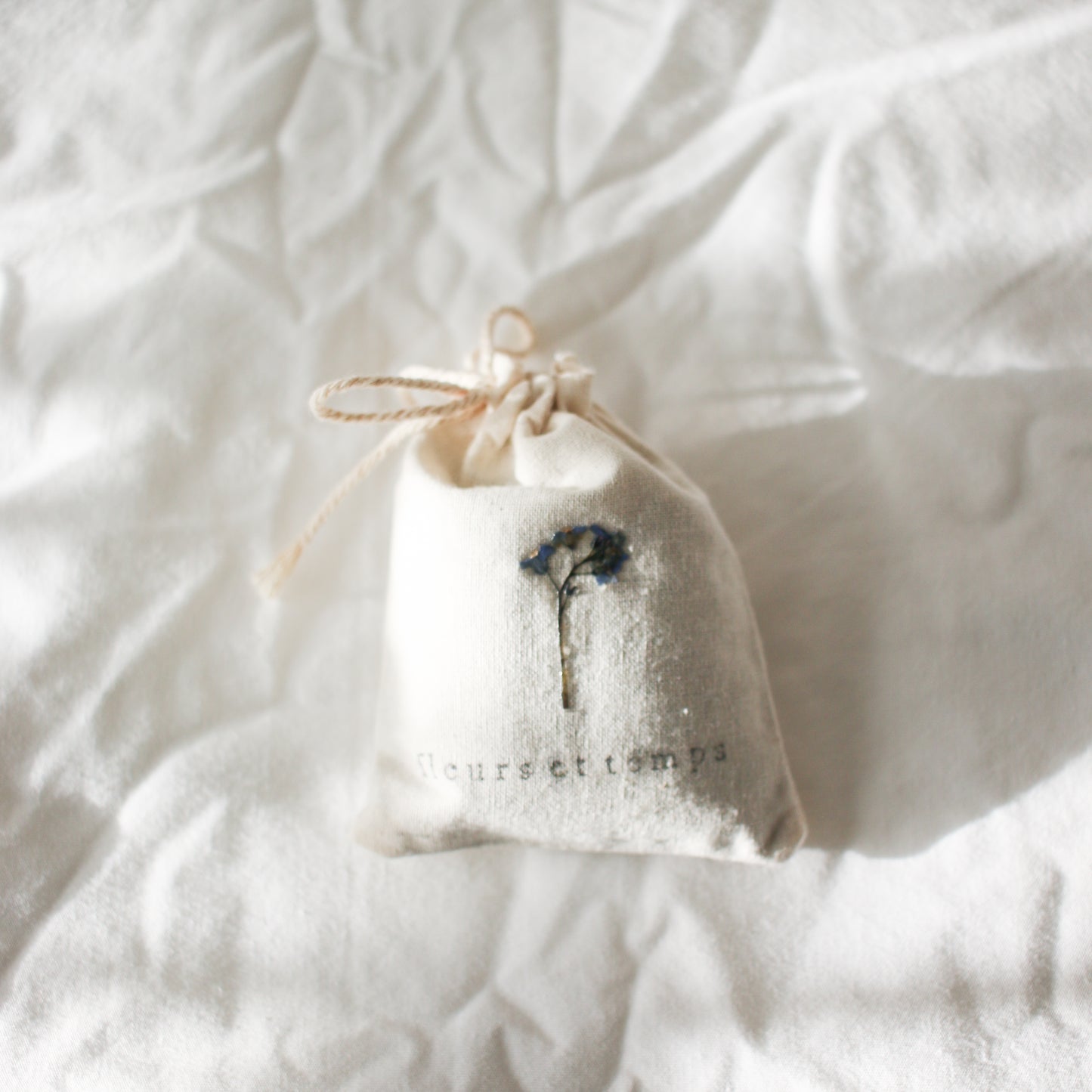 Pressed flower lavender sachet