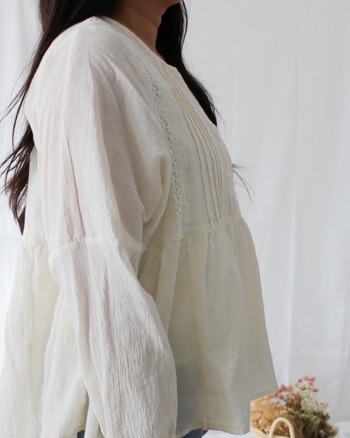 Lilias Blouse in Bavarian Cream