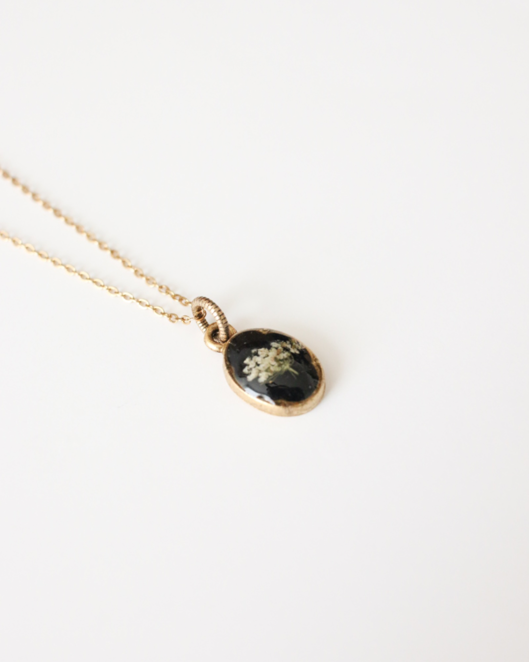 The Elizabeth Heirloom Necklace