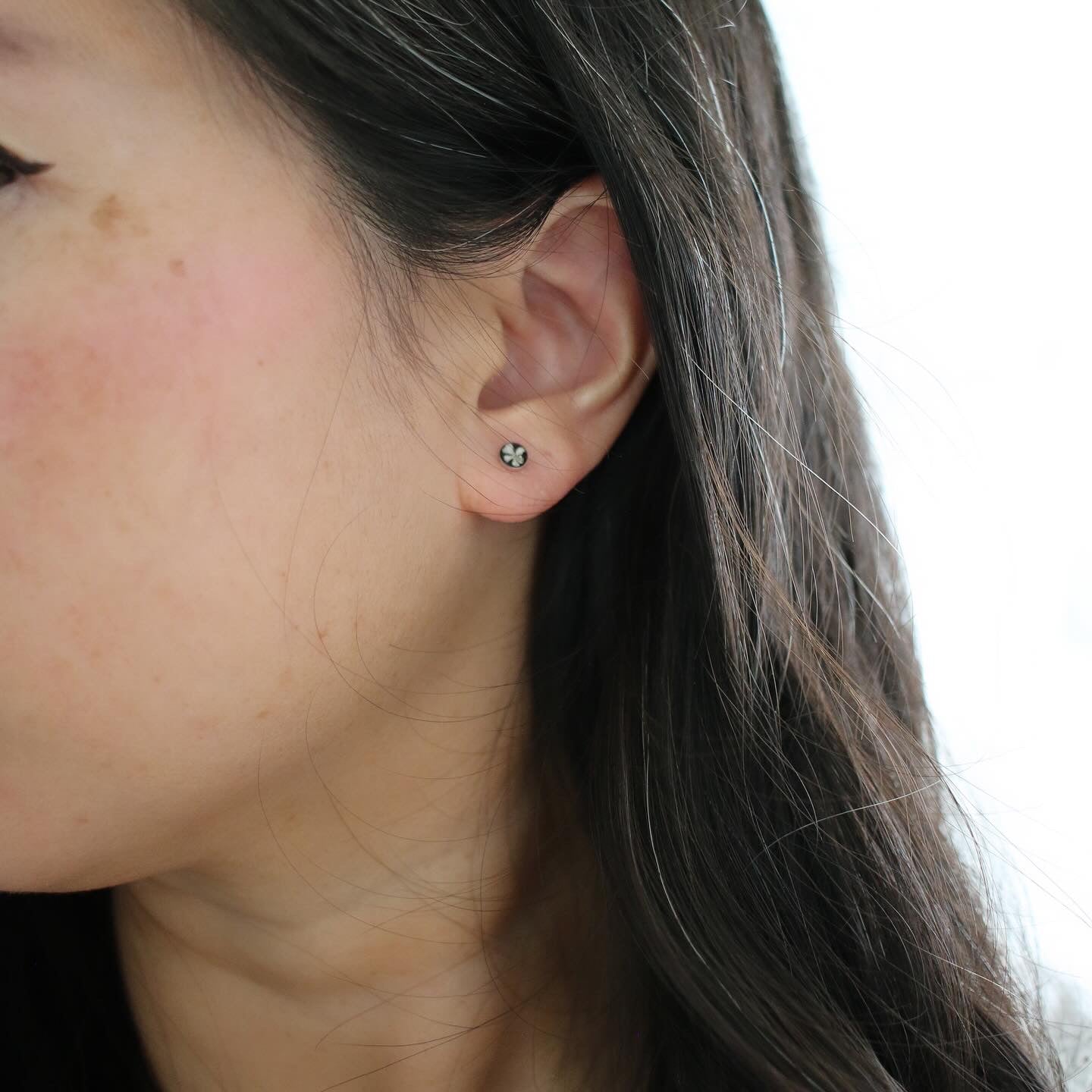Silver Tiny Fleurs Earring Studs