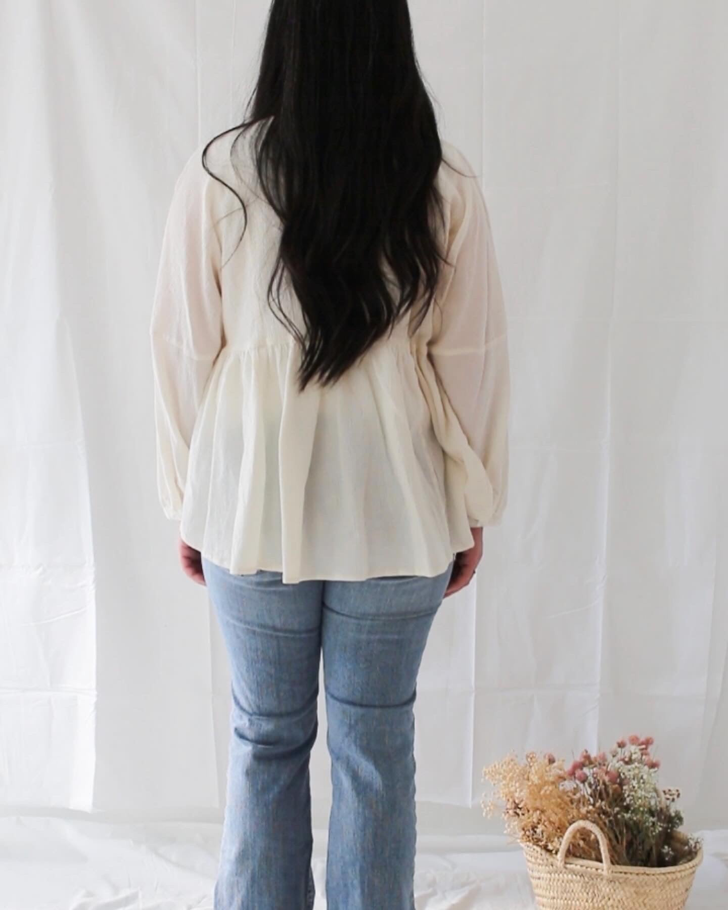 Lilias Blouse in Bavarian Cream