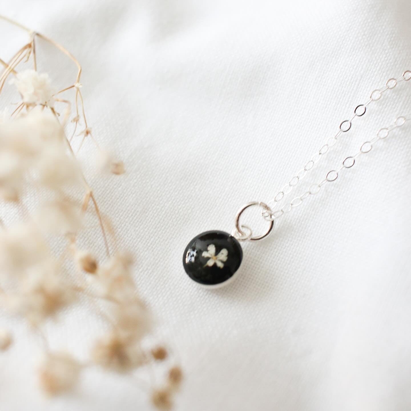 Silver Fleur Tiny Circle Pendant