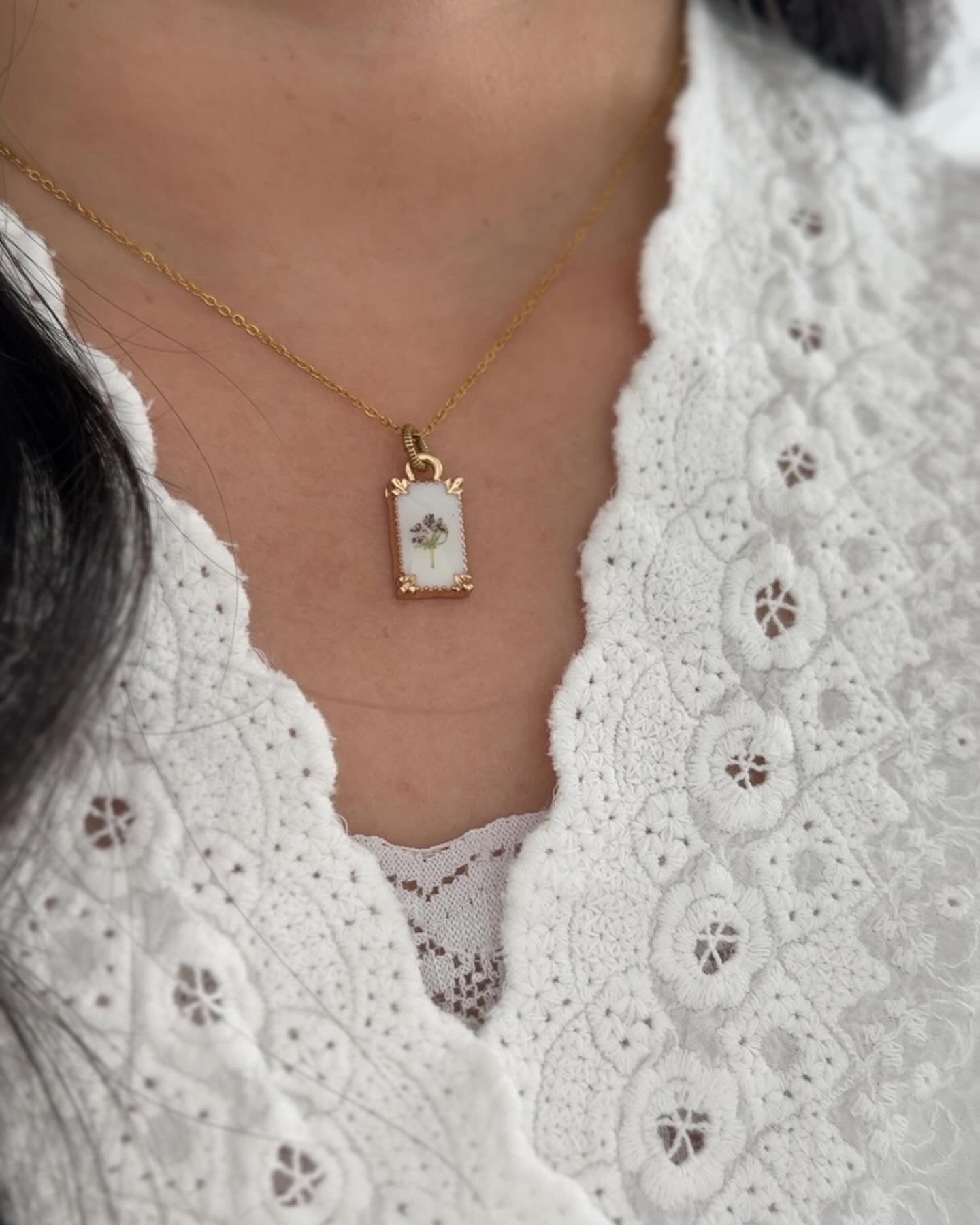The Lydia Necklace (chocolate Queen Anne's lace)