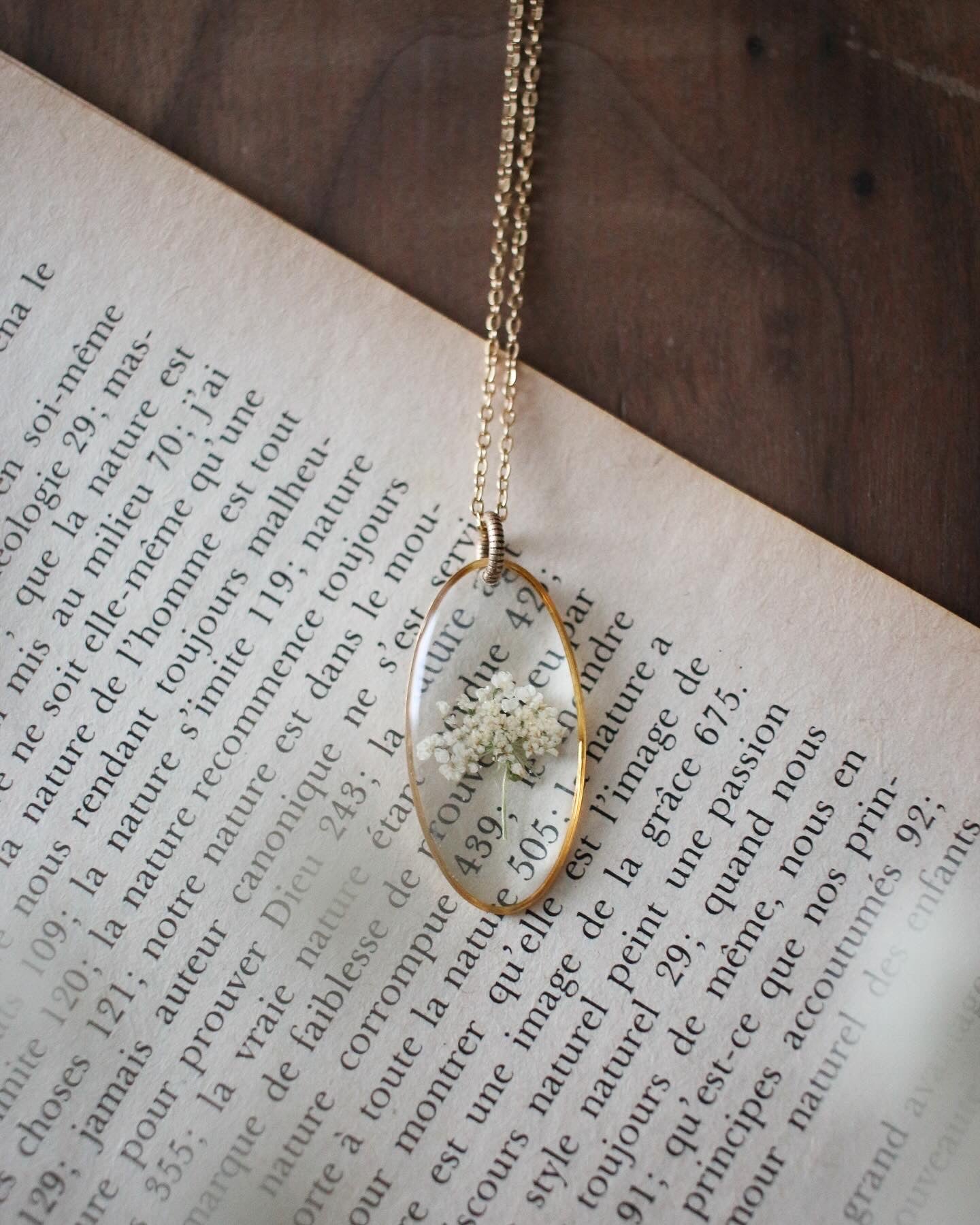 Pemberley Garden Necklace (Queen Anne's lace)