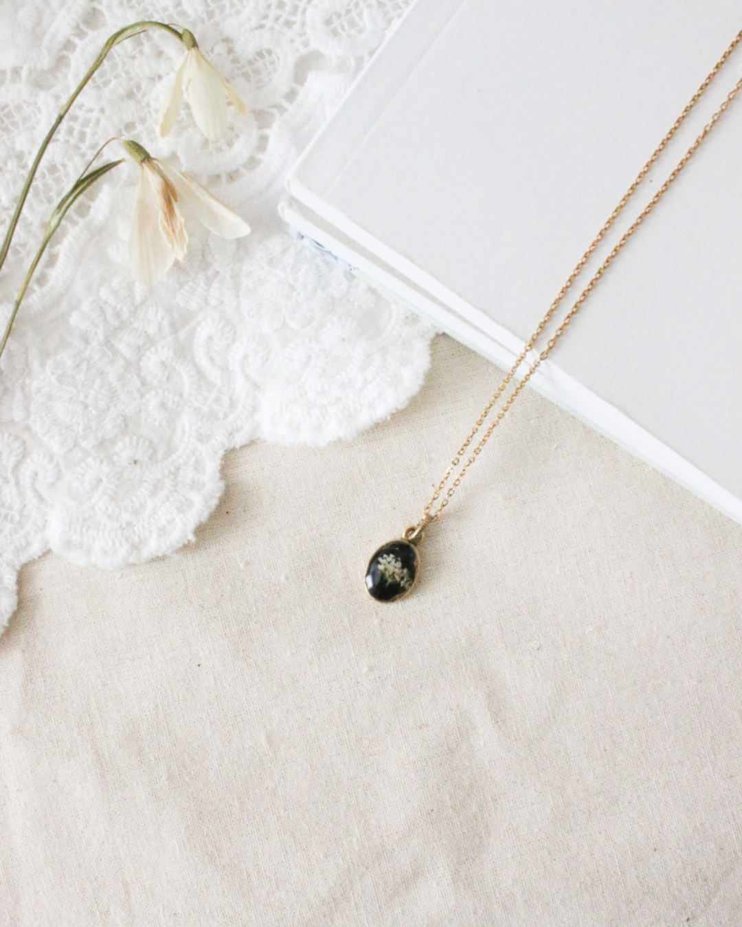 The Elizabeth Heirloom Necklace