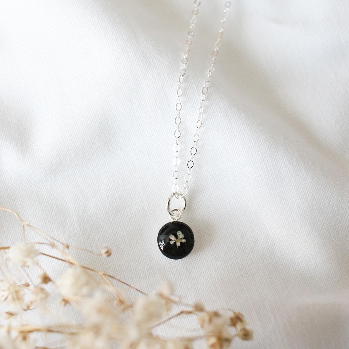 Silver Fleur Tiny Circle Pendant