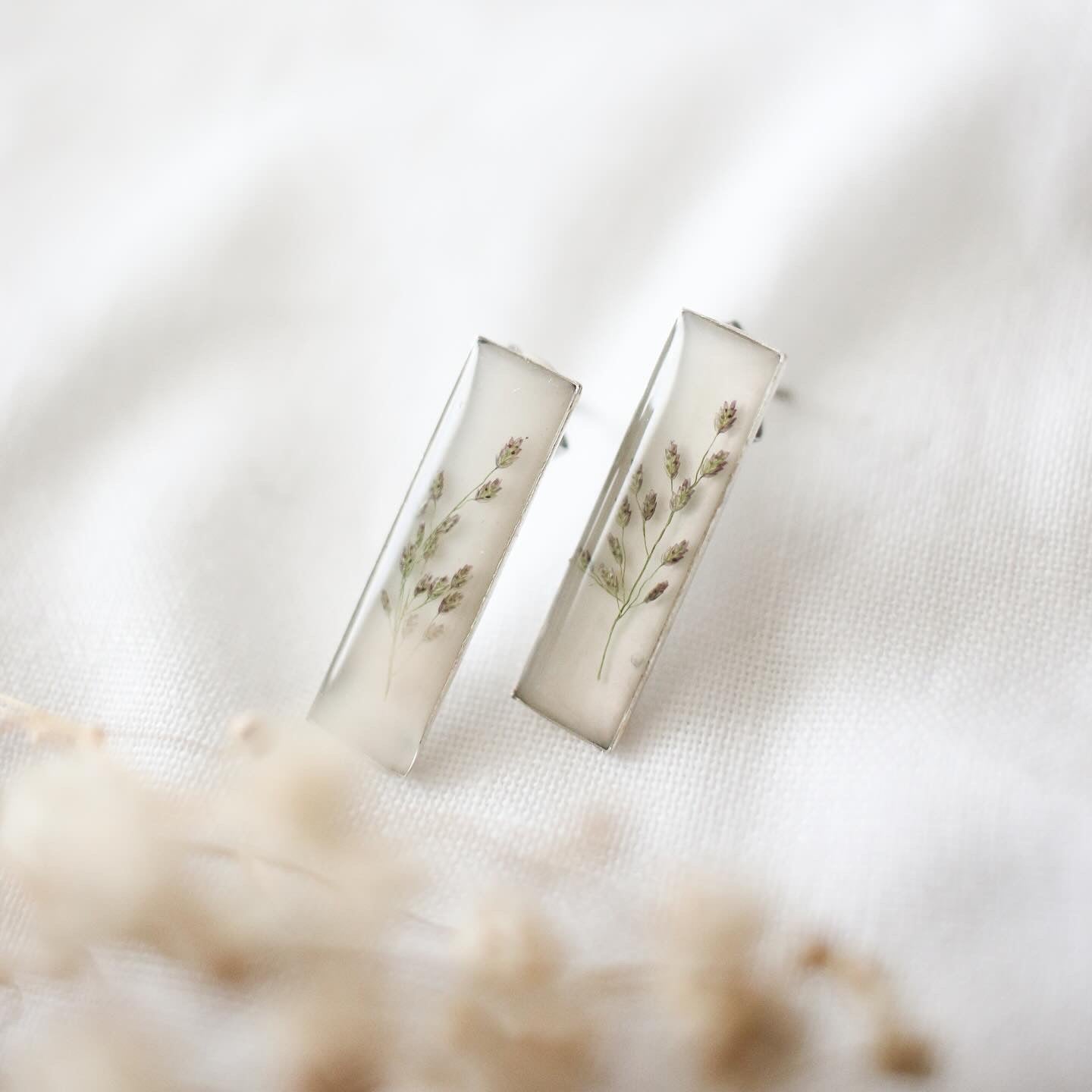 Winter Fields Bar Studs