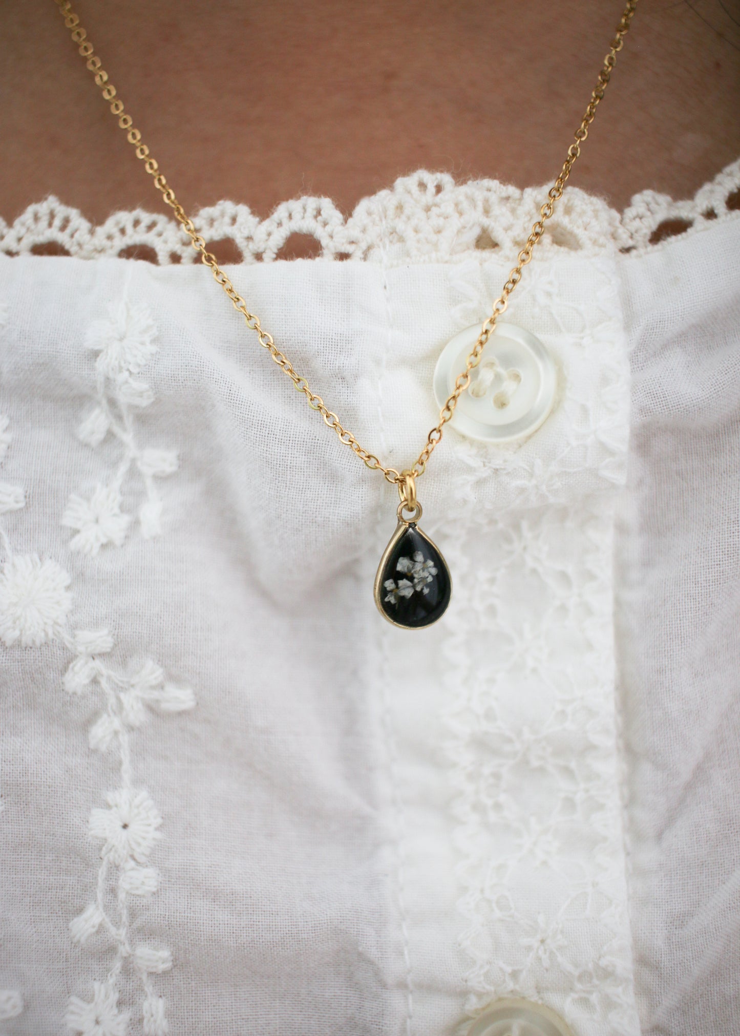 Heirloom Marilla Necklace (Modern)