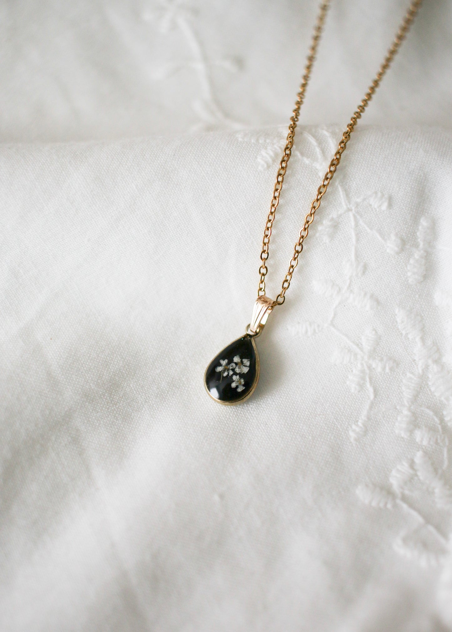 Heirloom Marilla Necklace (Vintage)