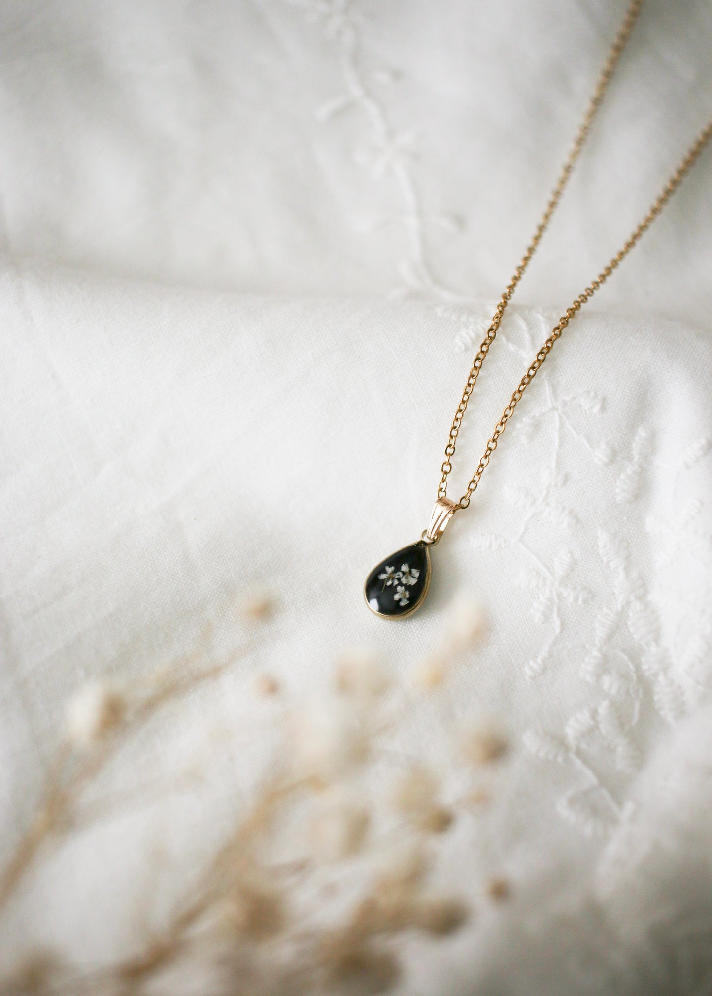 Heirloom Marilla Necklace (Vintage)