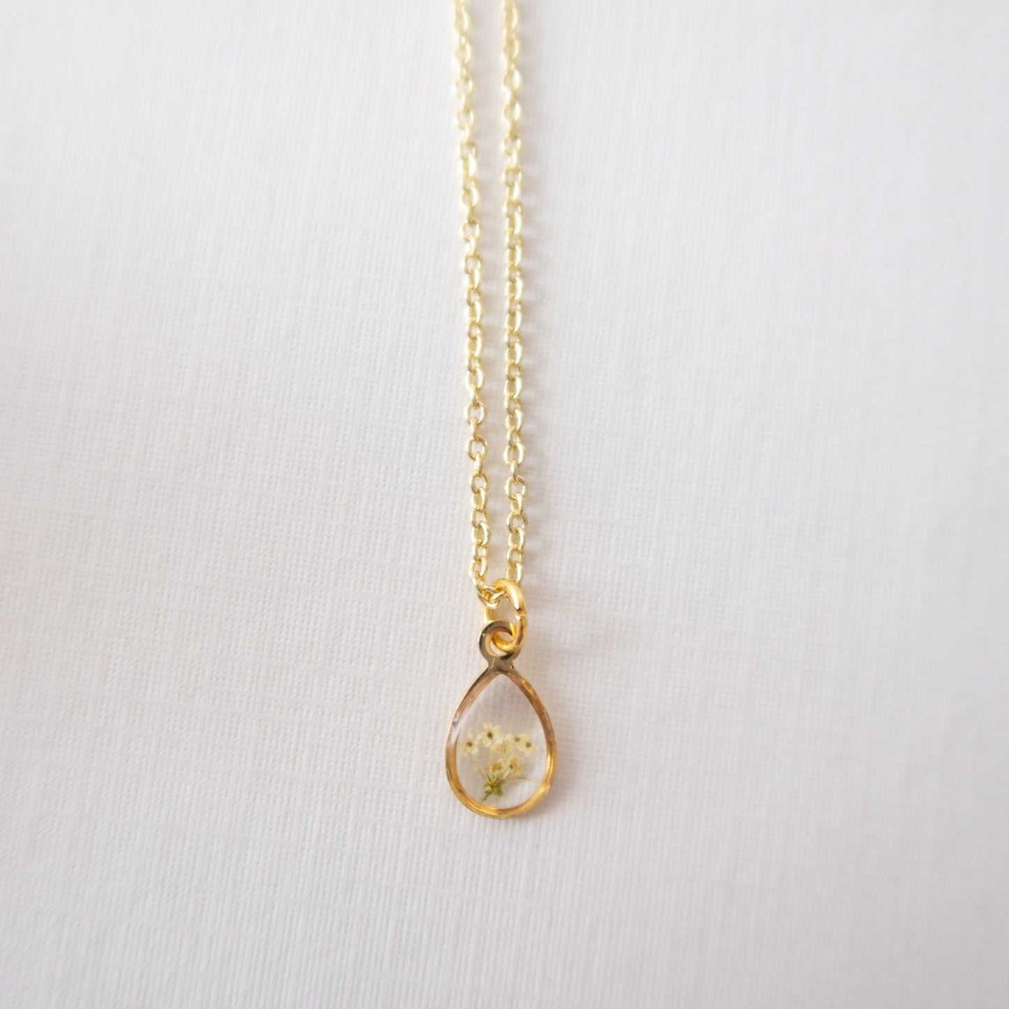 Raindrop Queen Anne's Lace Necklace