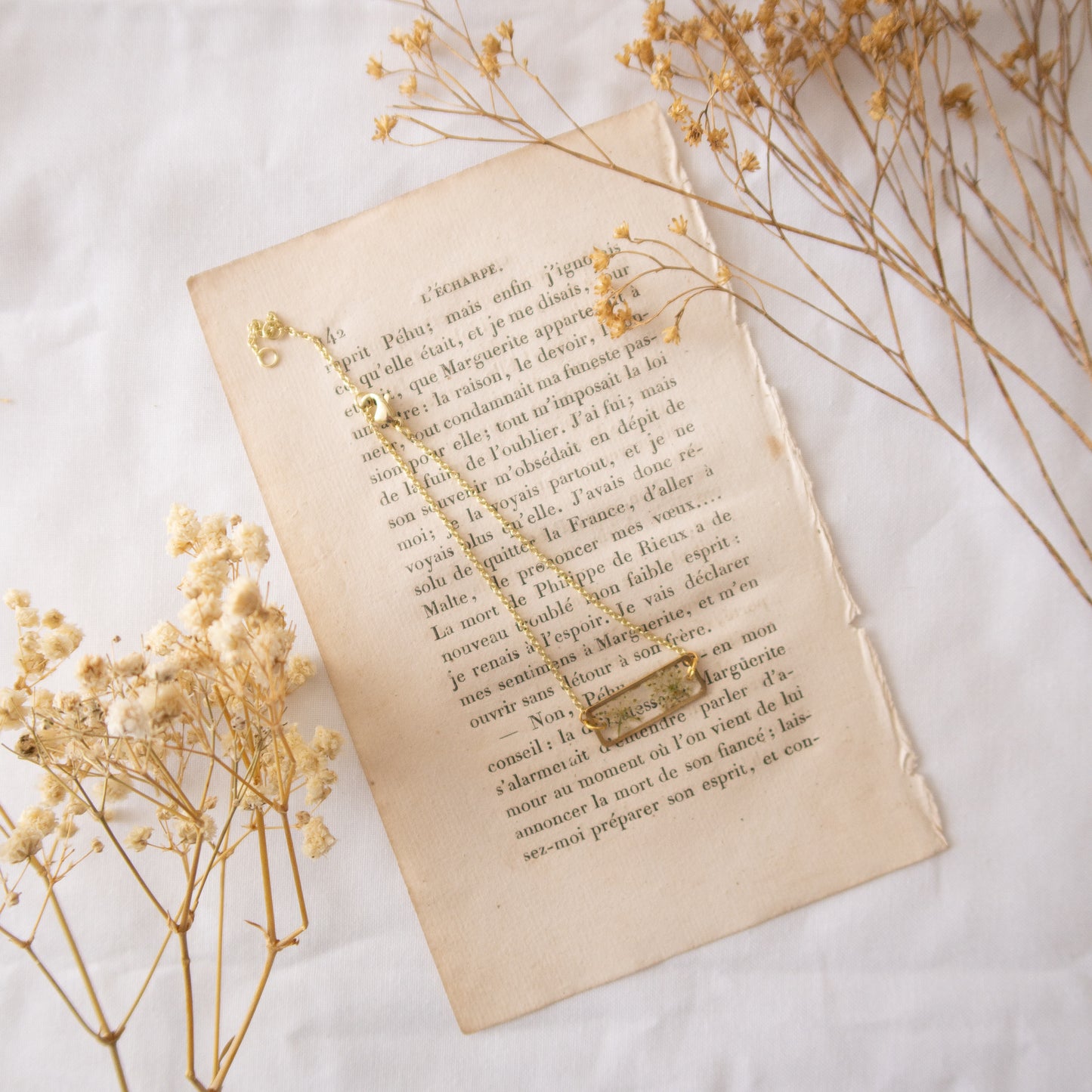 Everlasting Queen Anne's Lace Adjustable Bracelet