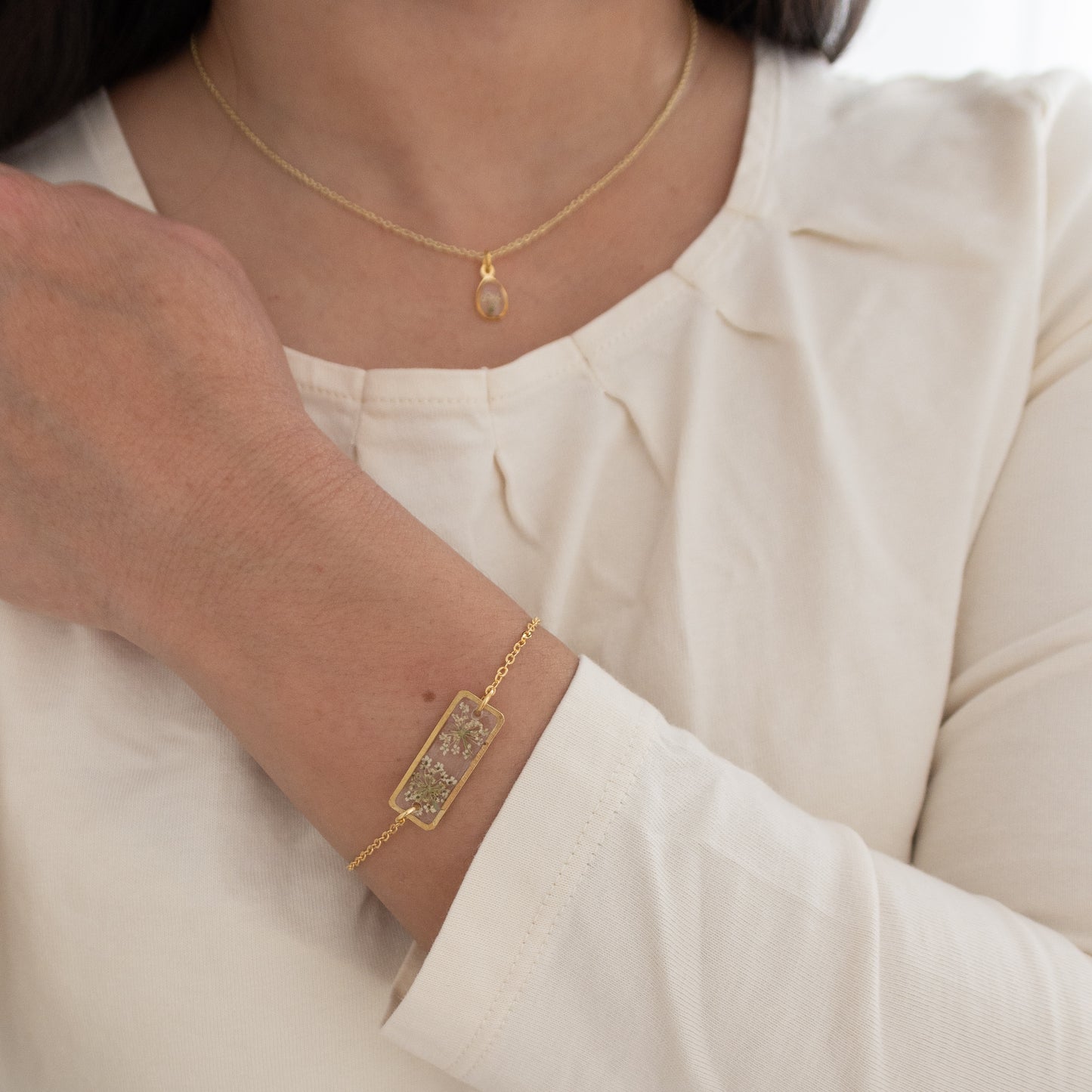 Everlasting Queen Anne's Lace Adjustable Bracelet