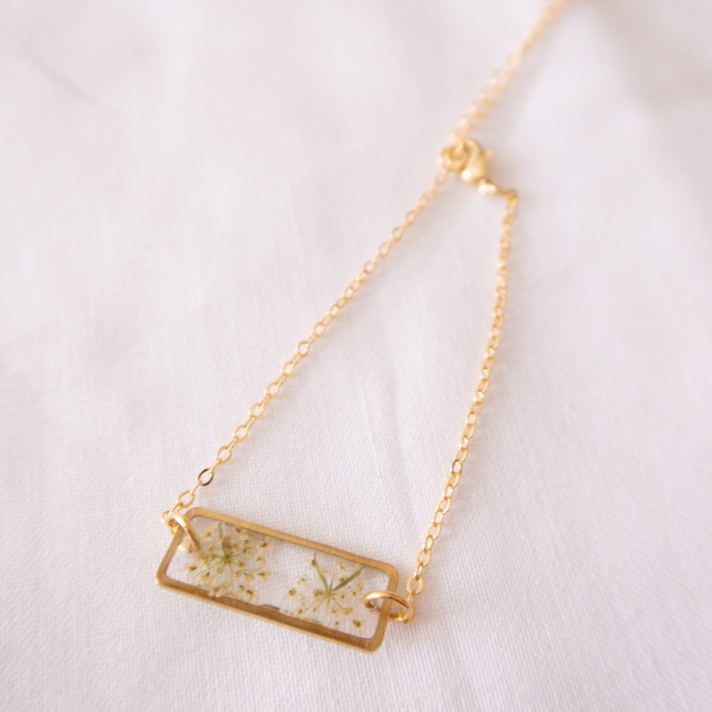 Everlasting Queen Anne's Lace Adjustable Bracelet