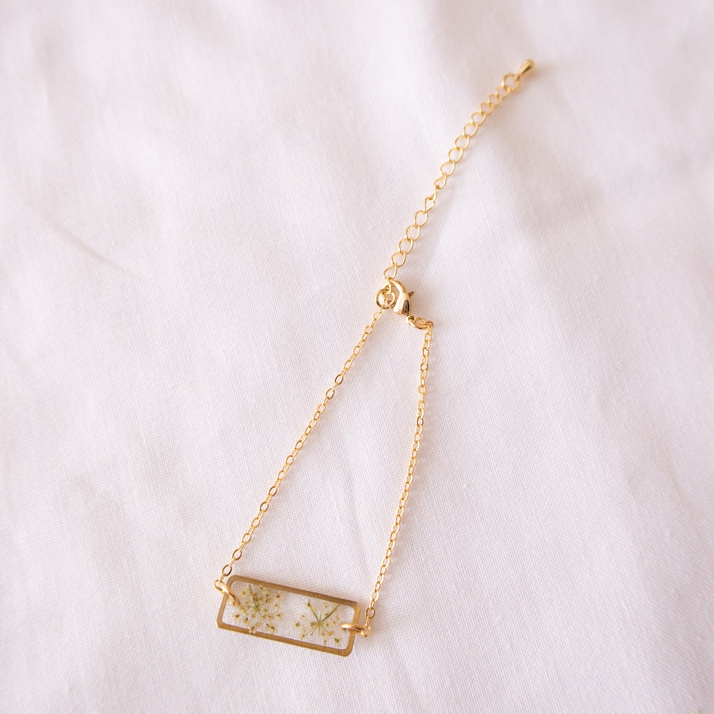 Everlasting Queen Anne's Lace Adjustable Bracelet