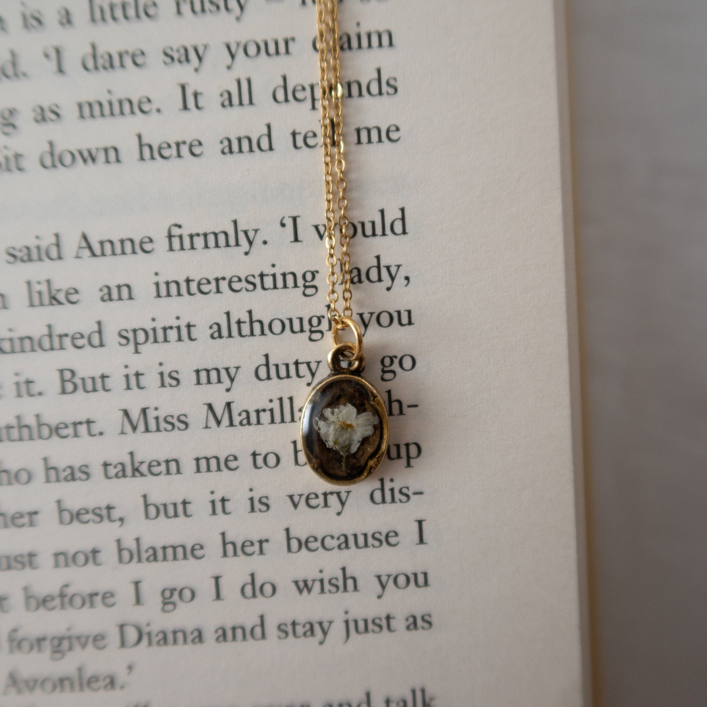 Marilla Oval Necklace