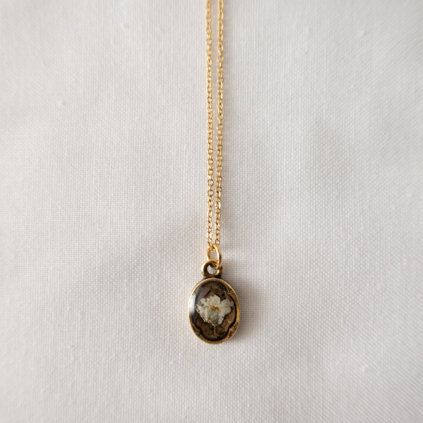 Marilla Oval Necklace