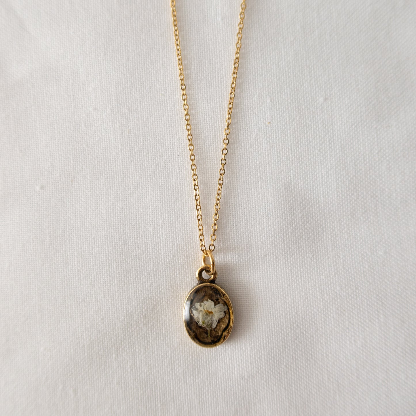 Marilla Oval Necklace