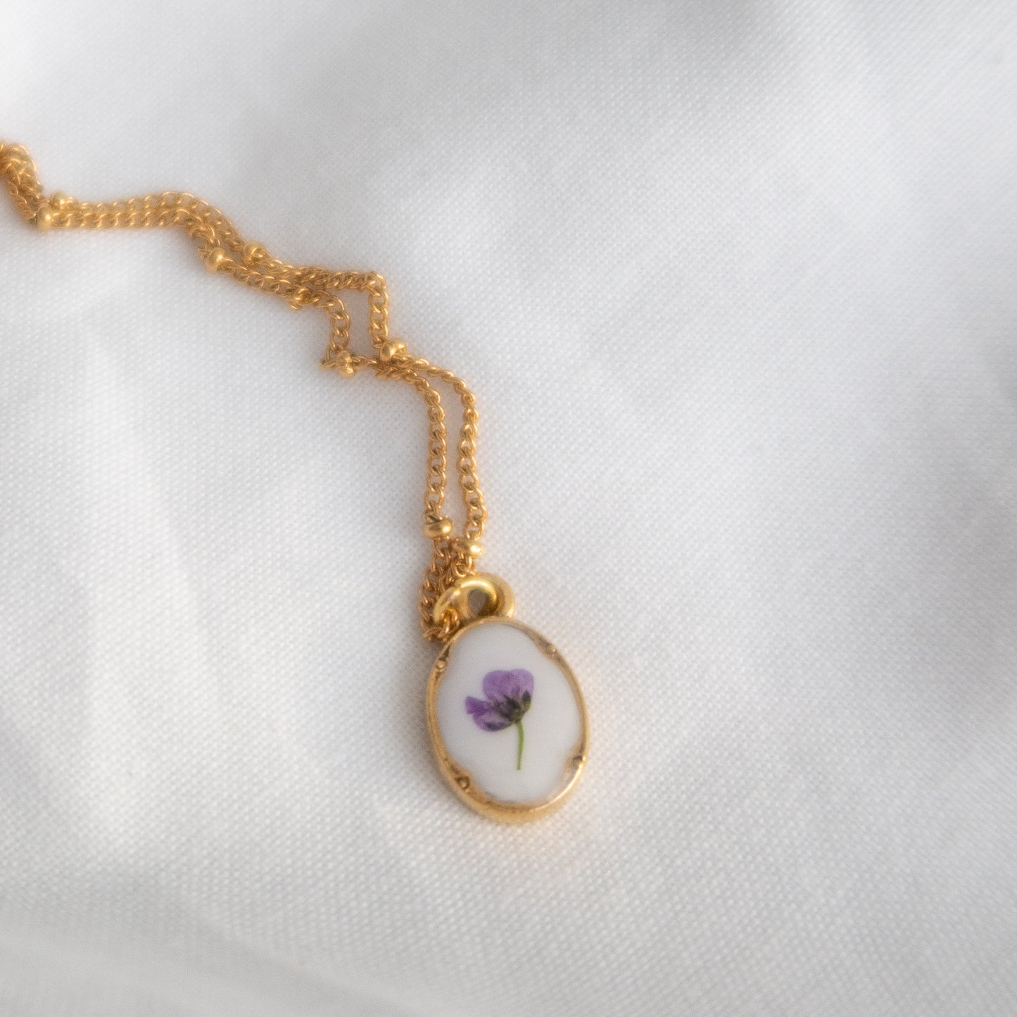 Diana Oval Necklace
