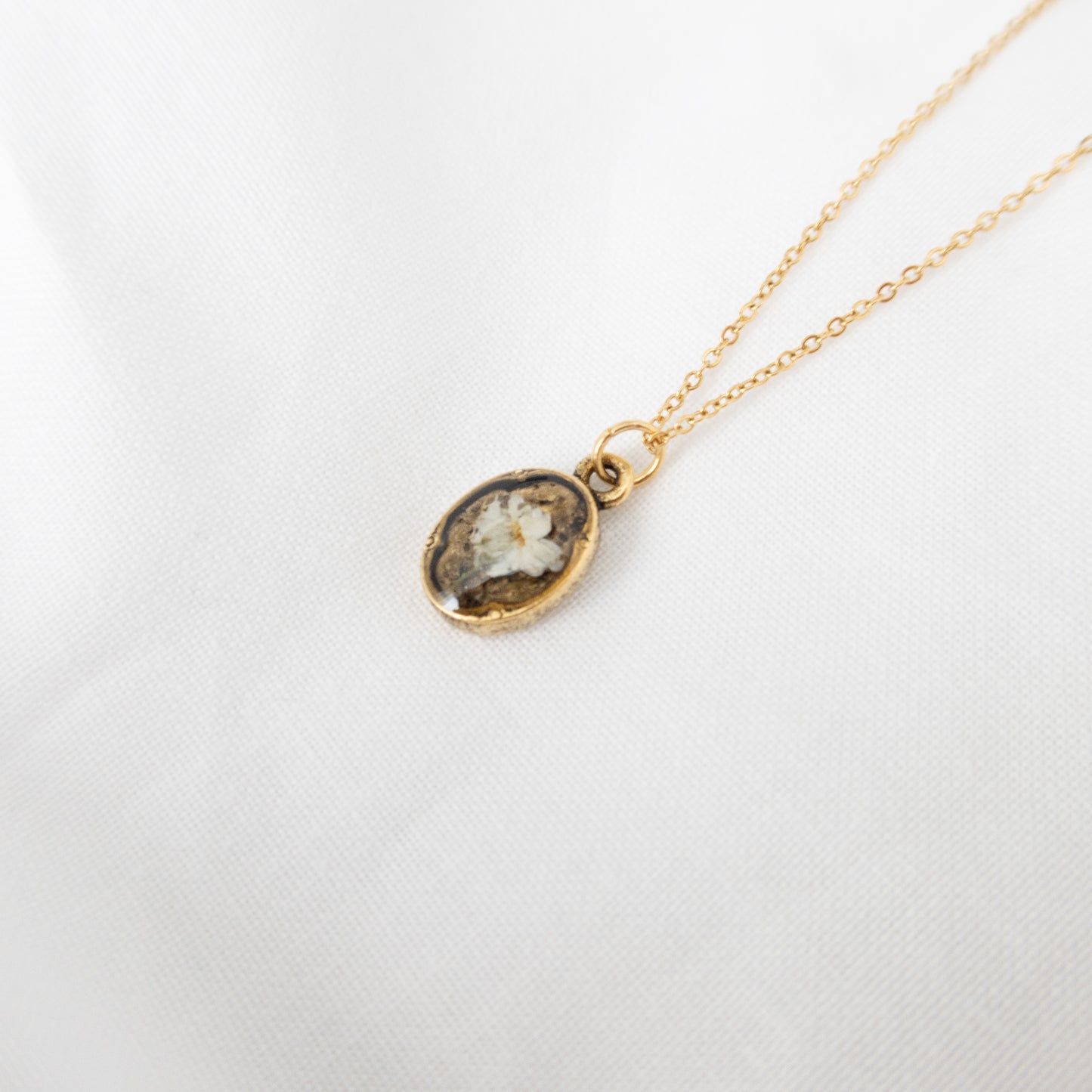 Marilla Oval Necklace