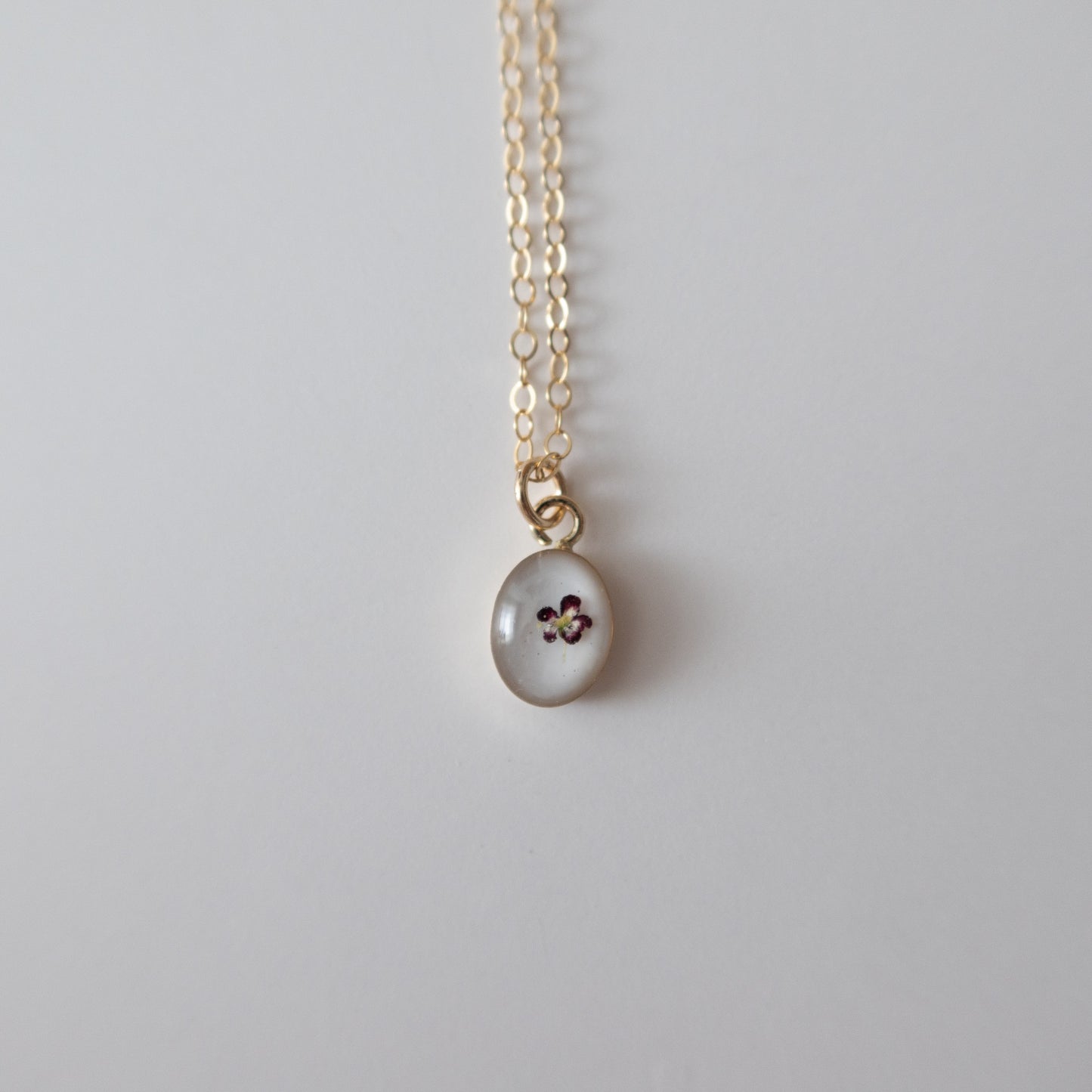 Simple Diana Necklace in Chocolate