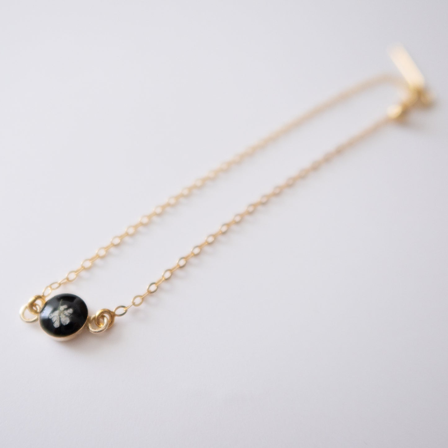 Simple Circle Fleurs Bracelet