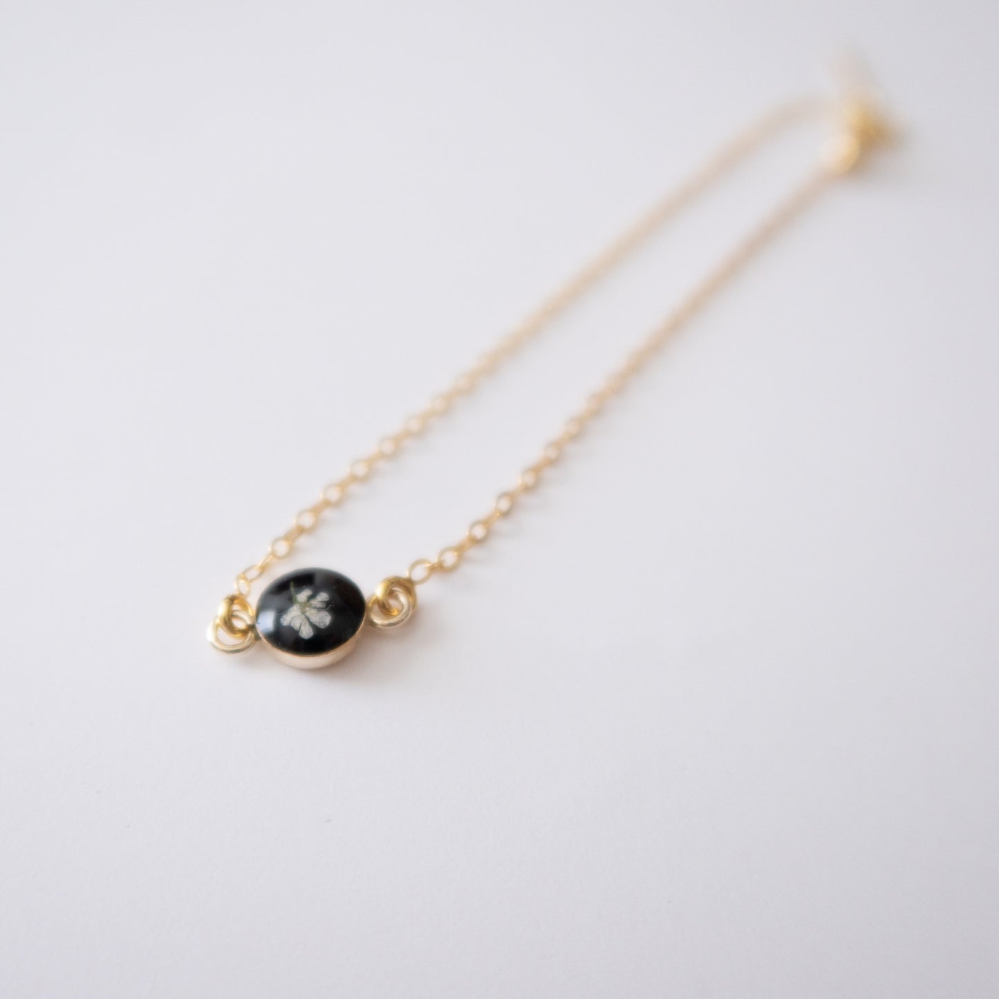 Simple Circle Fleurs Bracelet