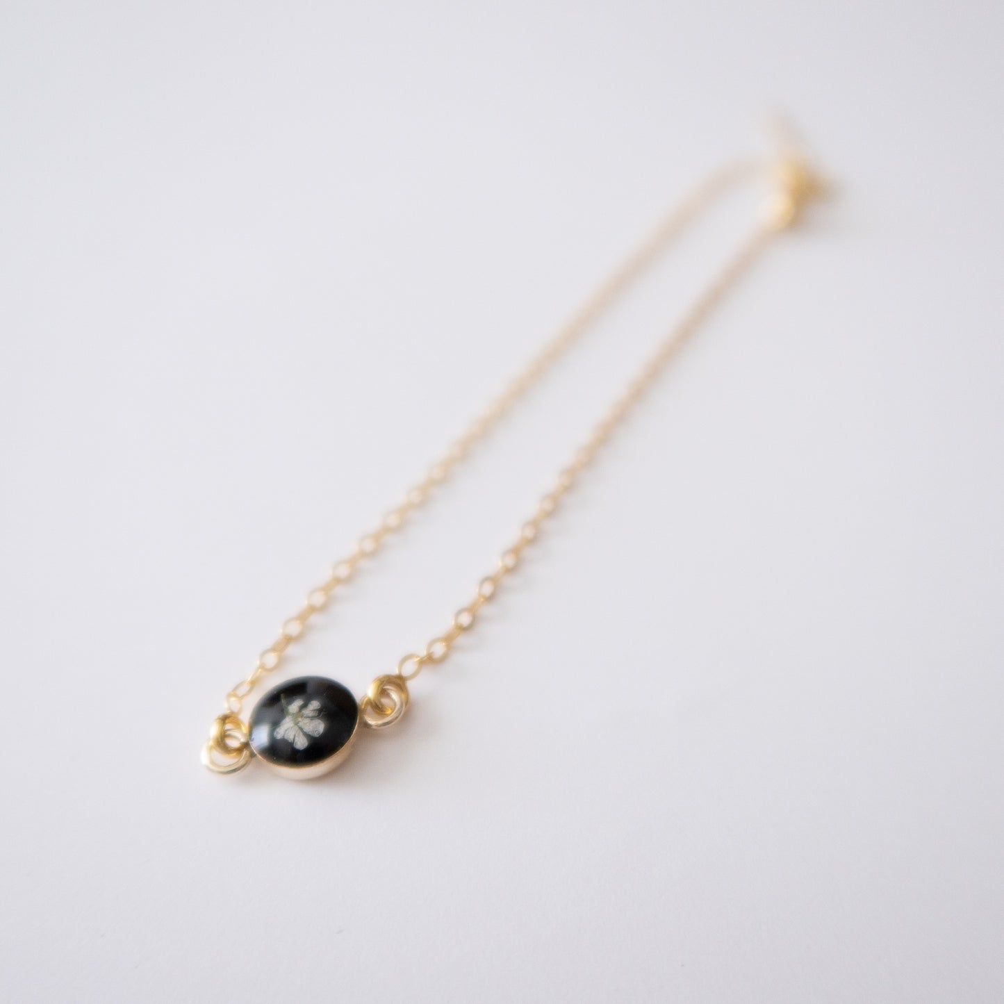 Simple Circle Fleurs Bracelet