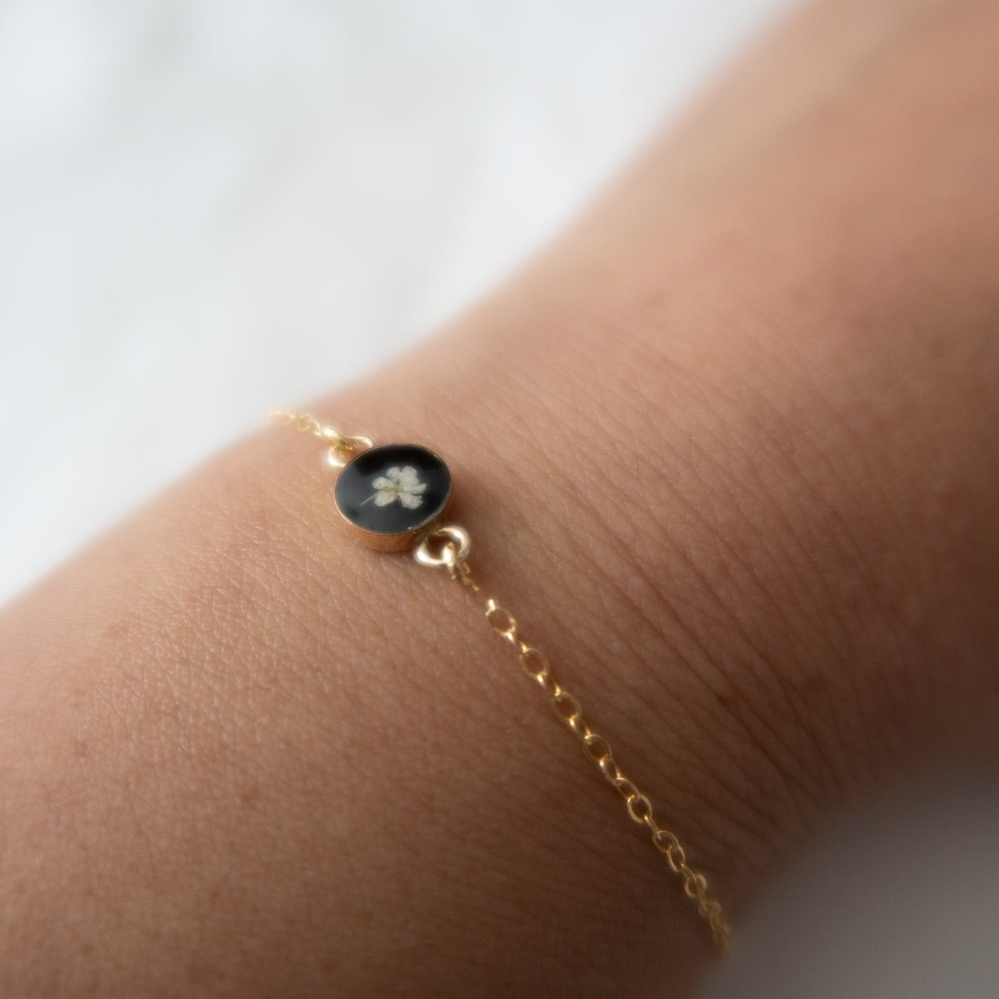 Simple Circle Fleurs Bracelet